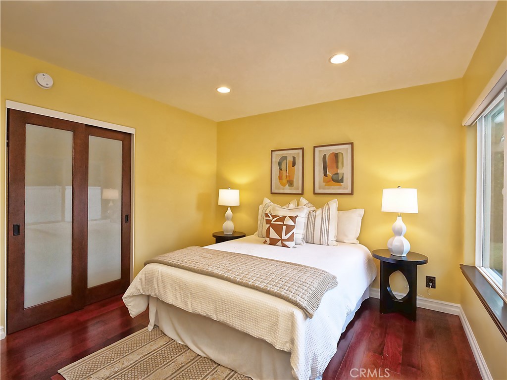 30256 Avenida Selecta