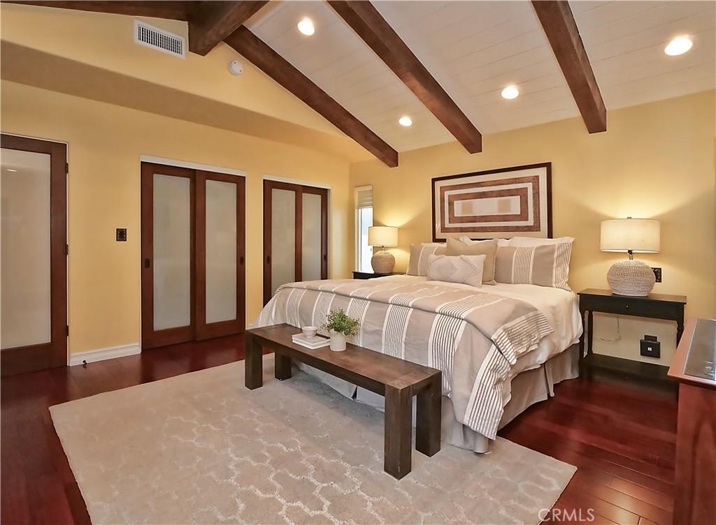 30256 Avenida Selecta