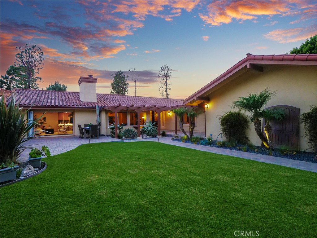 30256 Avenida Selecta