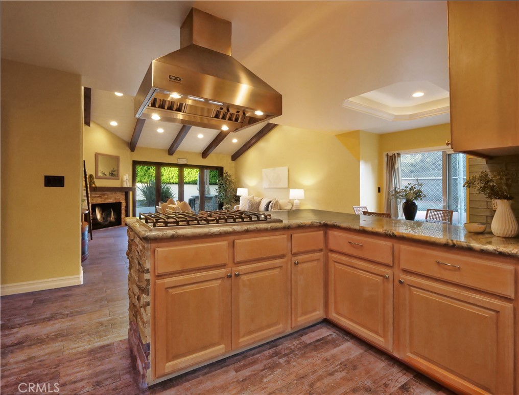 30256 Avenida Selecta