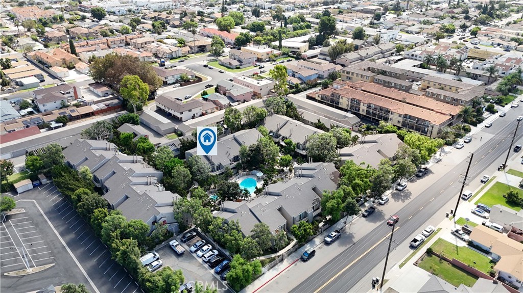 12562 Dale Street 47