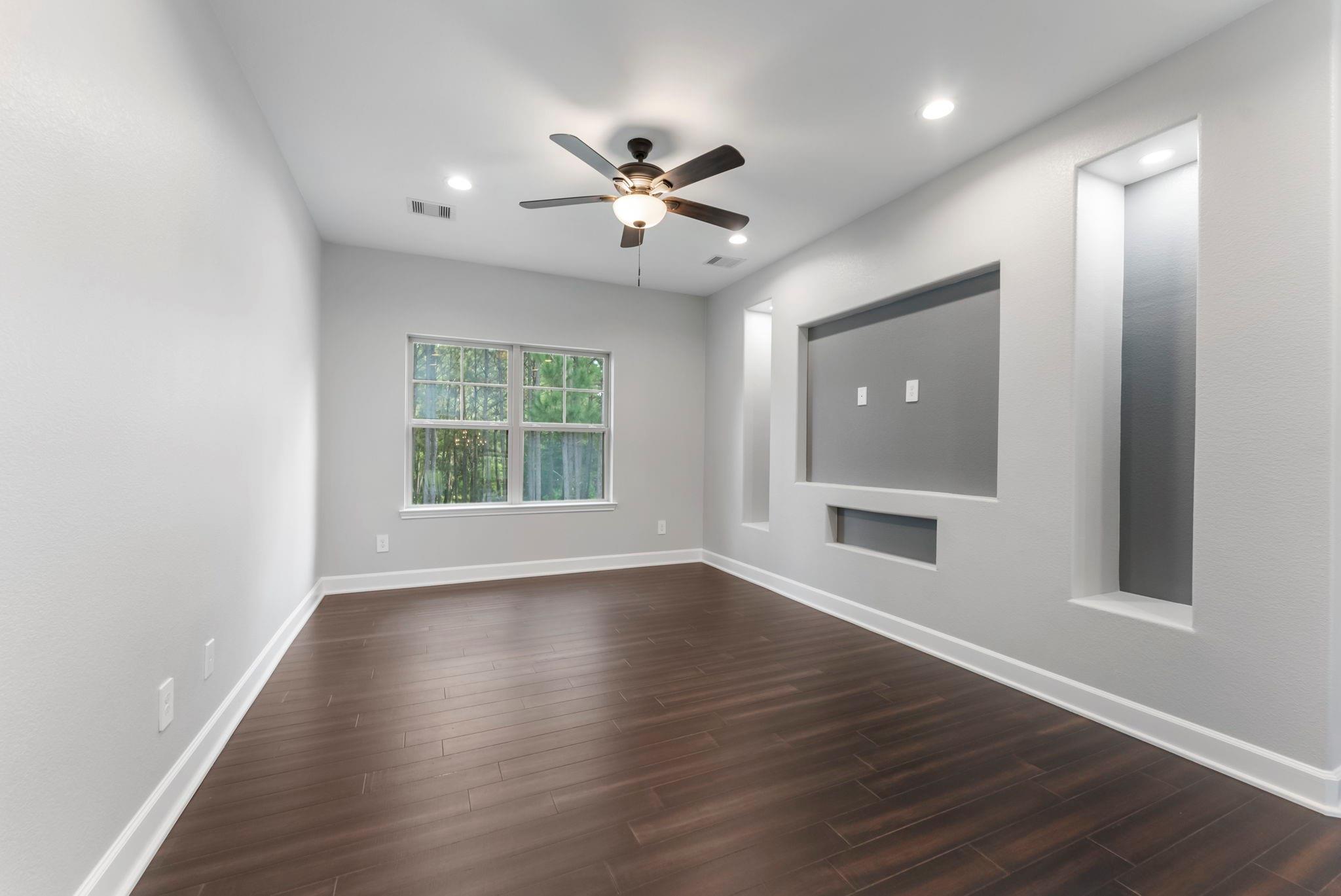 17679 Spur Court