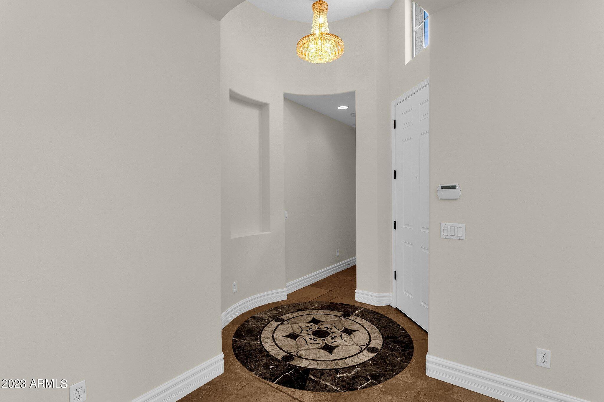 3551 E LYNX Place