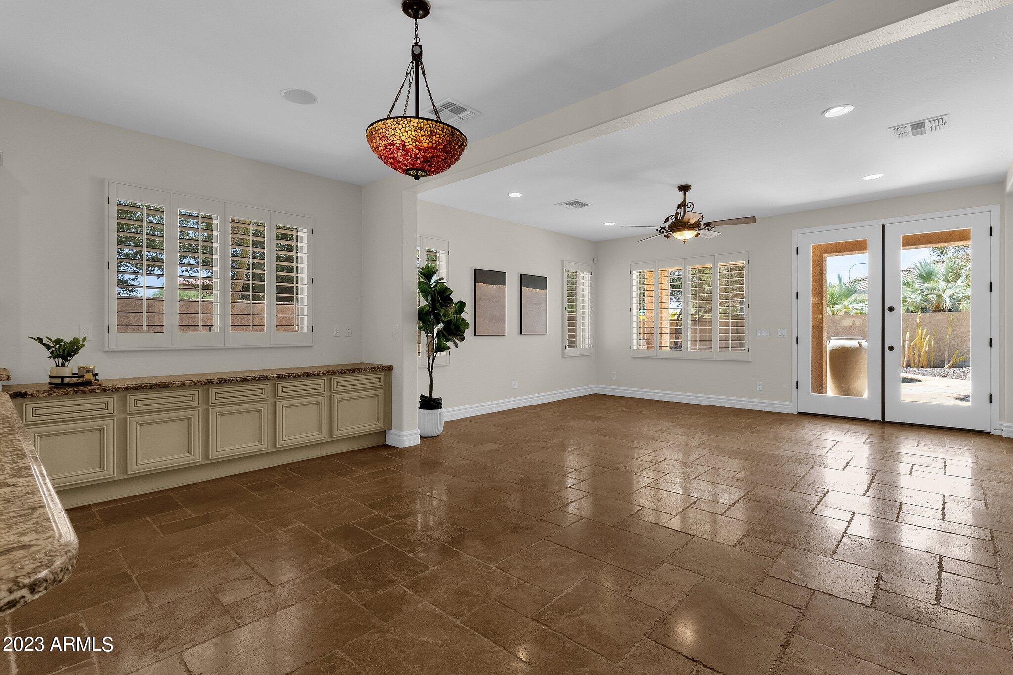 3551 E LYNX Place