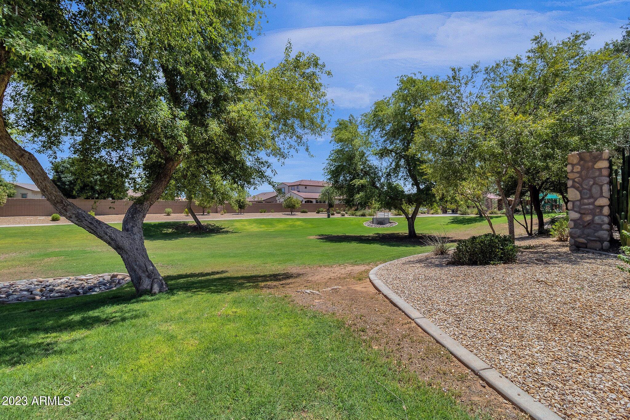 3551 E LYNX Place