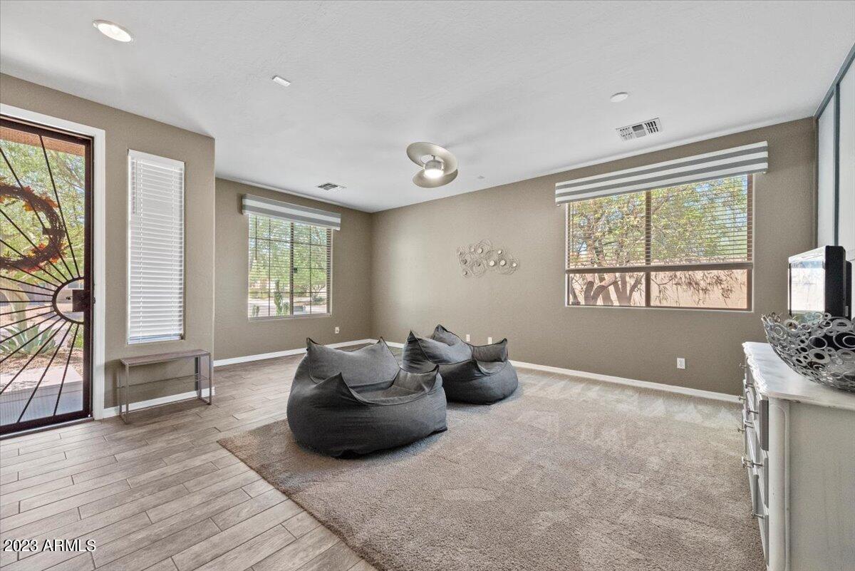 26945 N 84TH Lane