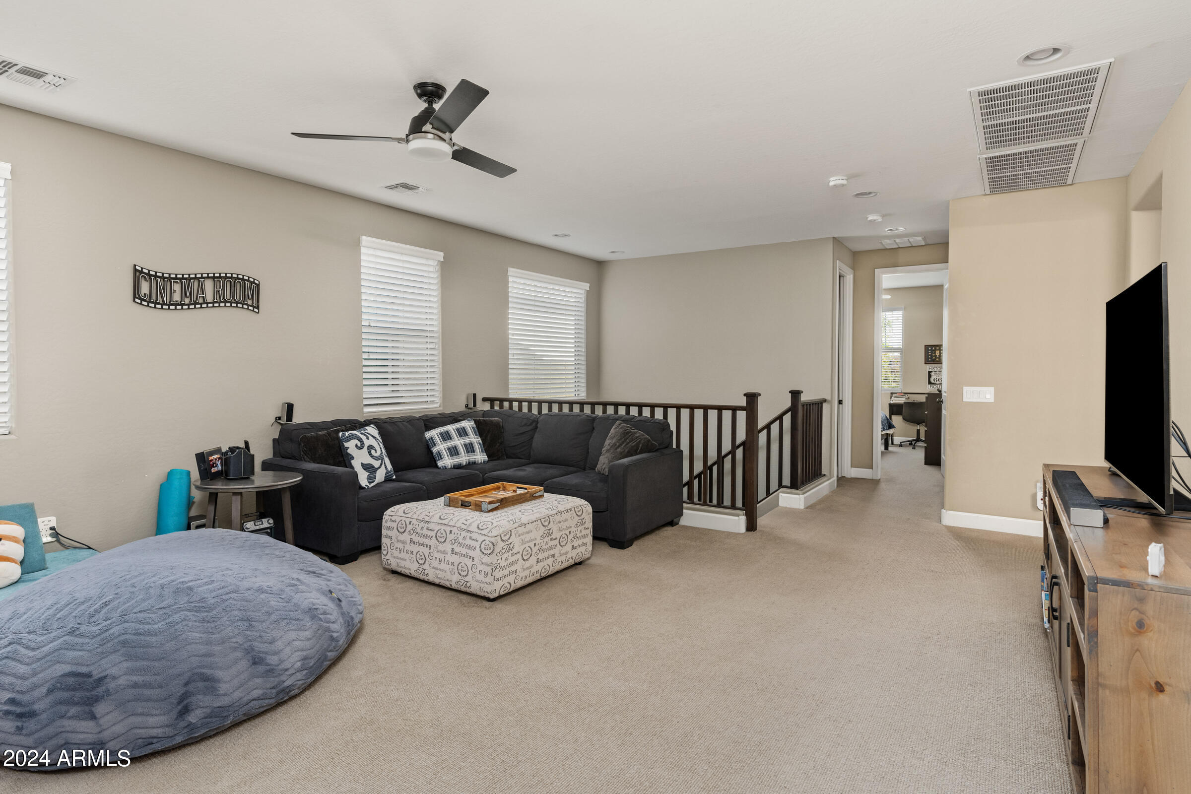 4138 E AMBER Lane