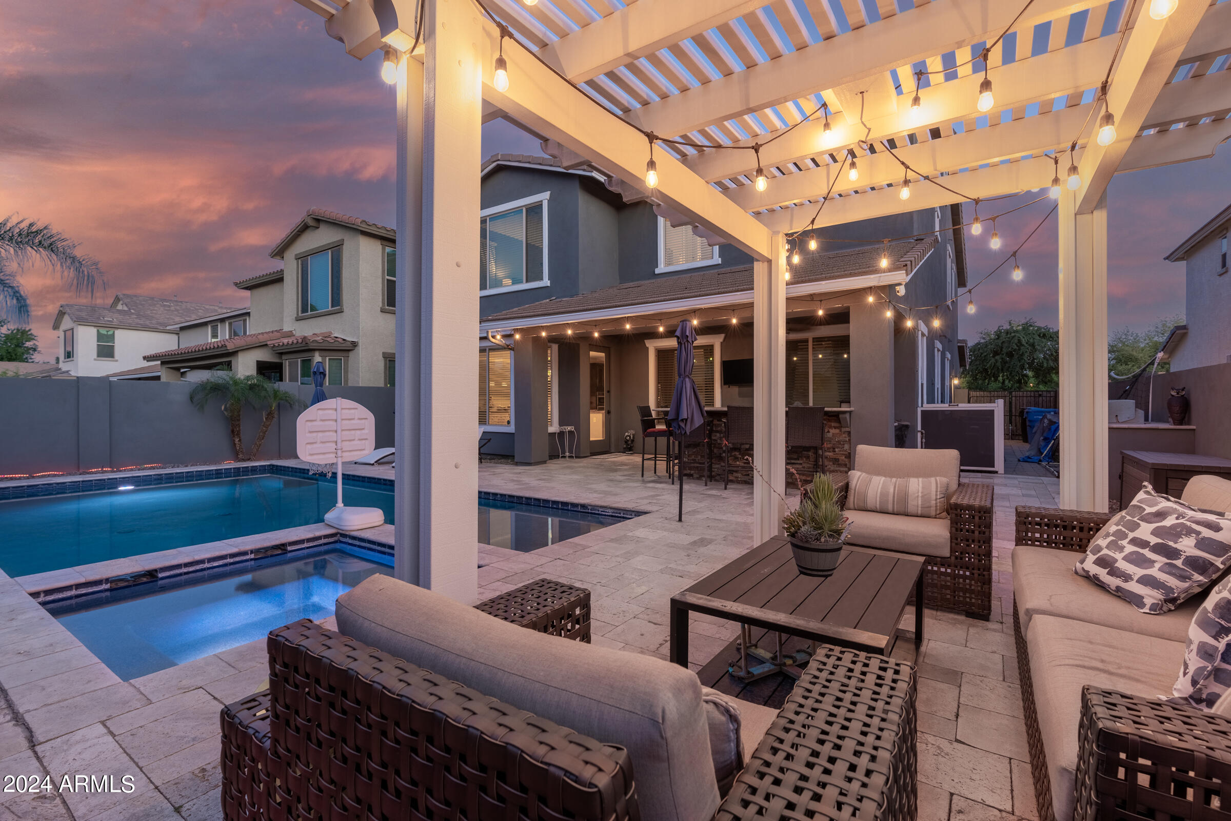 4138 E AMBER Lane