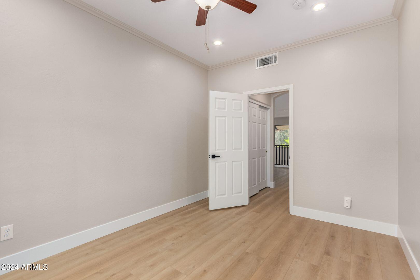 3202 E ORANGE Drive