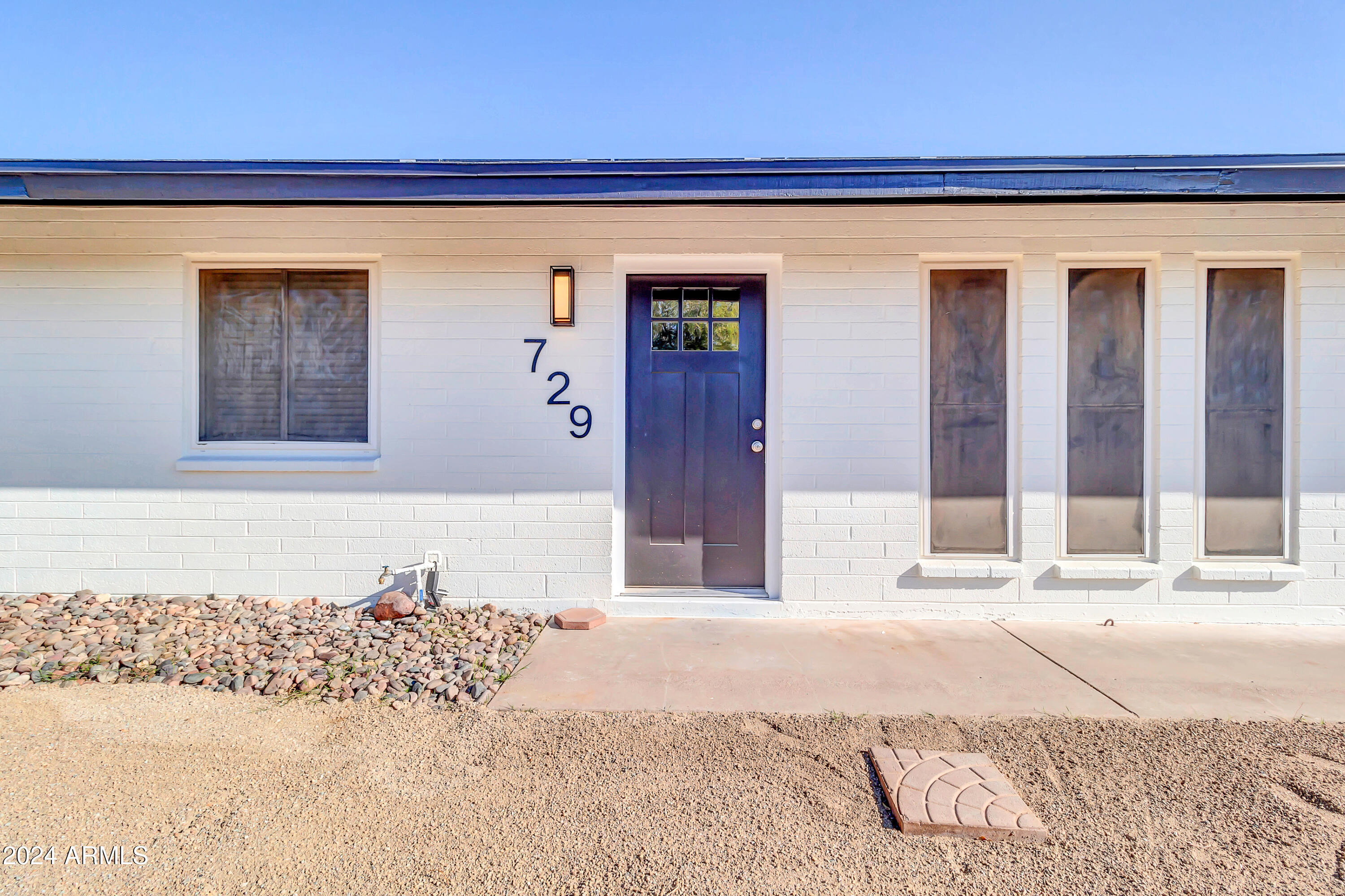 729 N 96TH Place