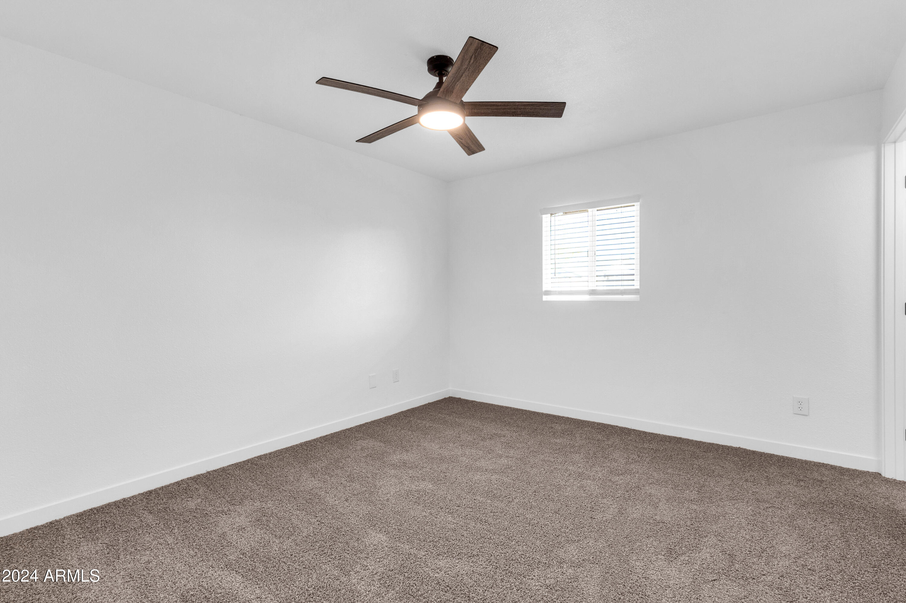 729 N 96TH Place