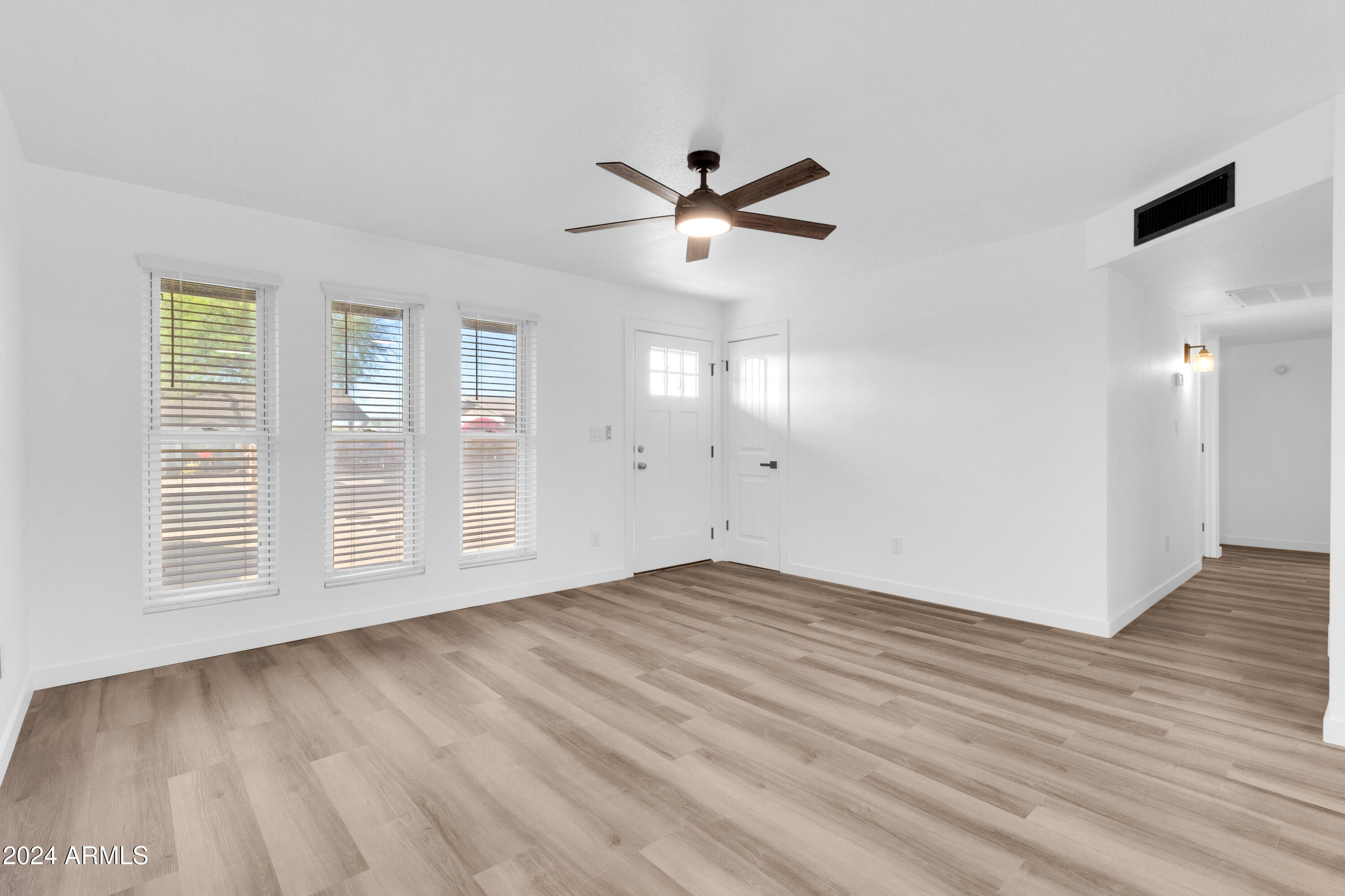 729 N 96TH Place