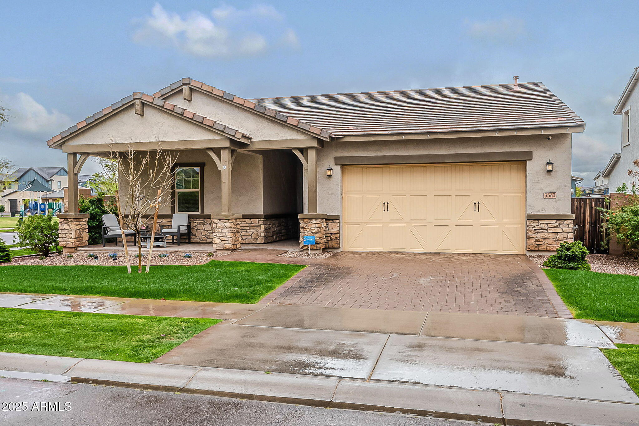3563 E AUSTIN Drive