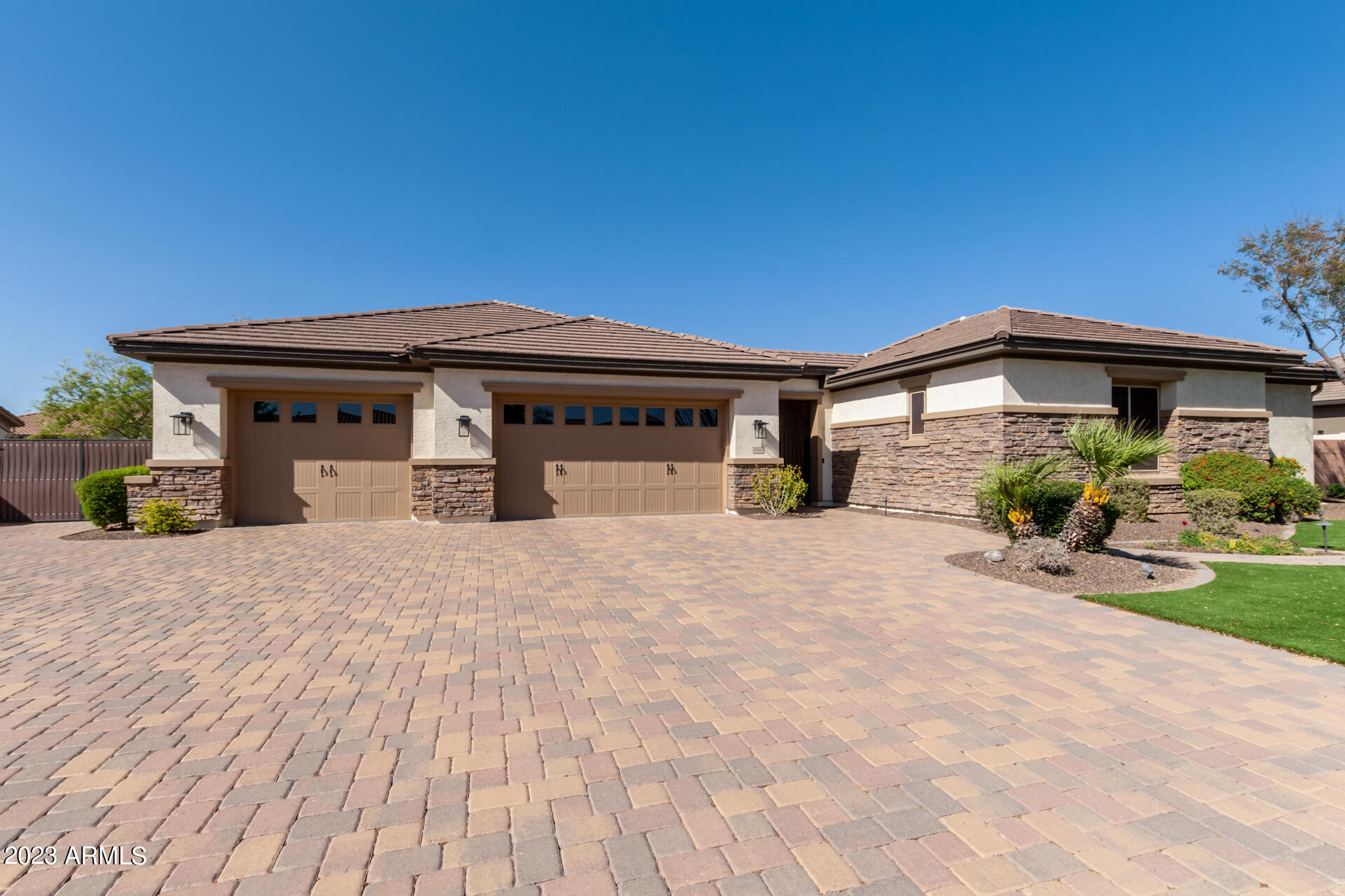 19888 E RUSSET Road