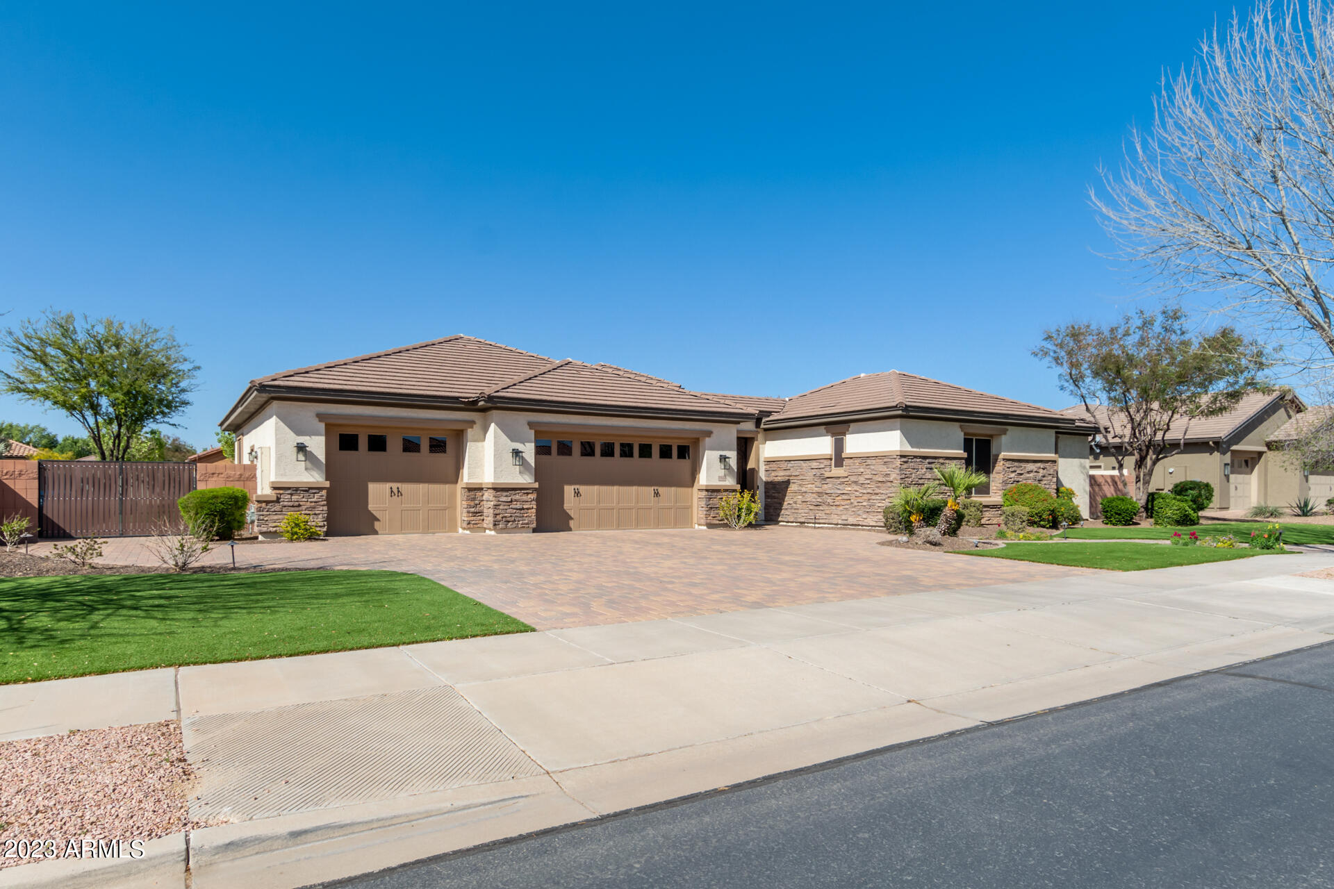 19888 E RUSSET Road