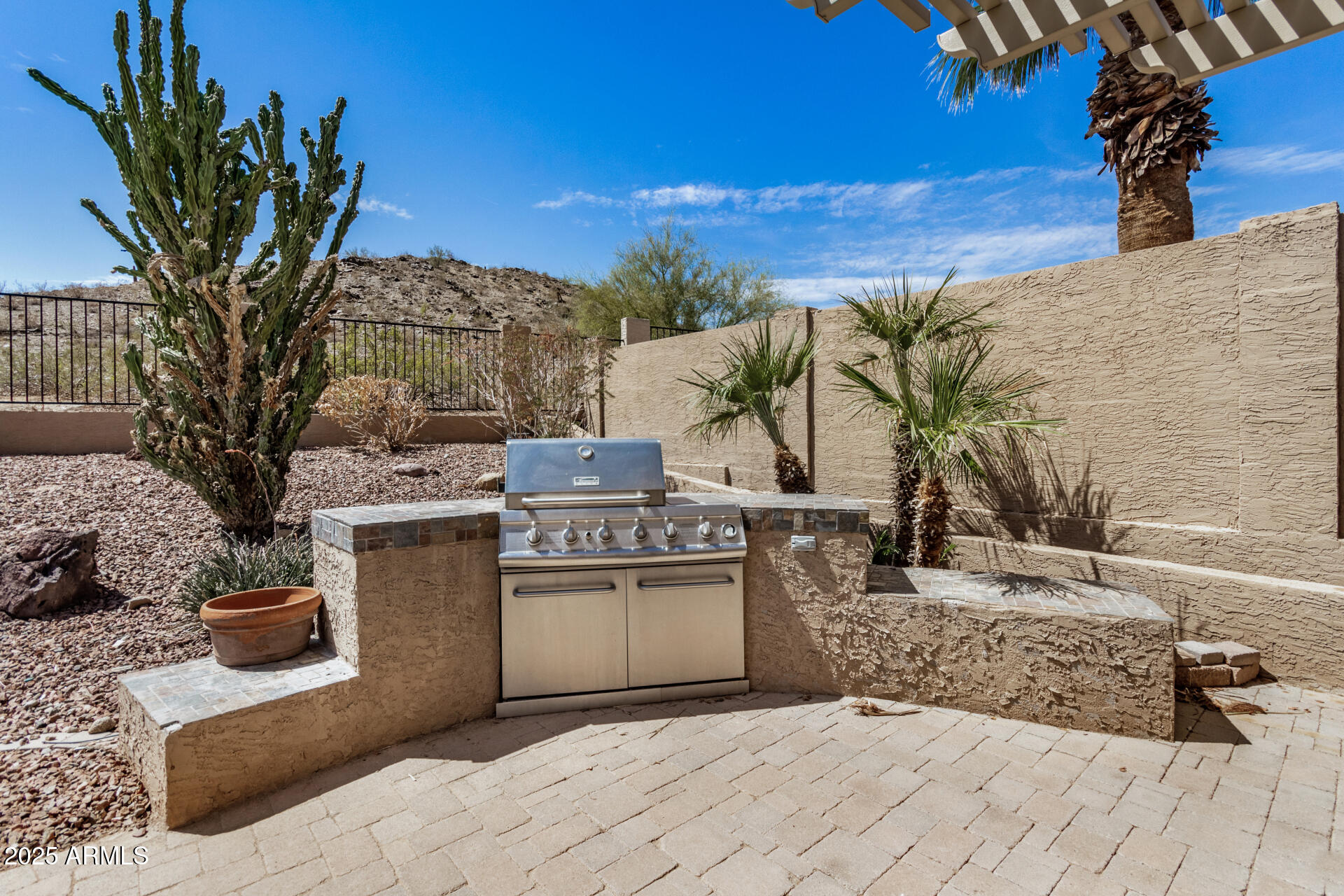 15238 S 36TH Place