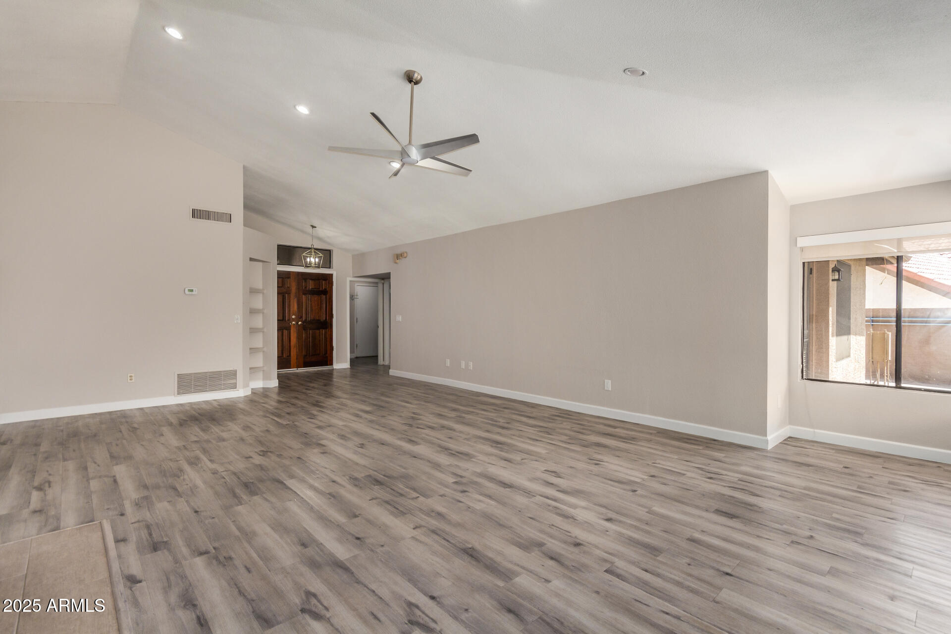 15238 S 36TH Place