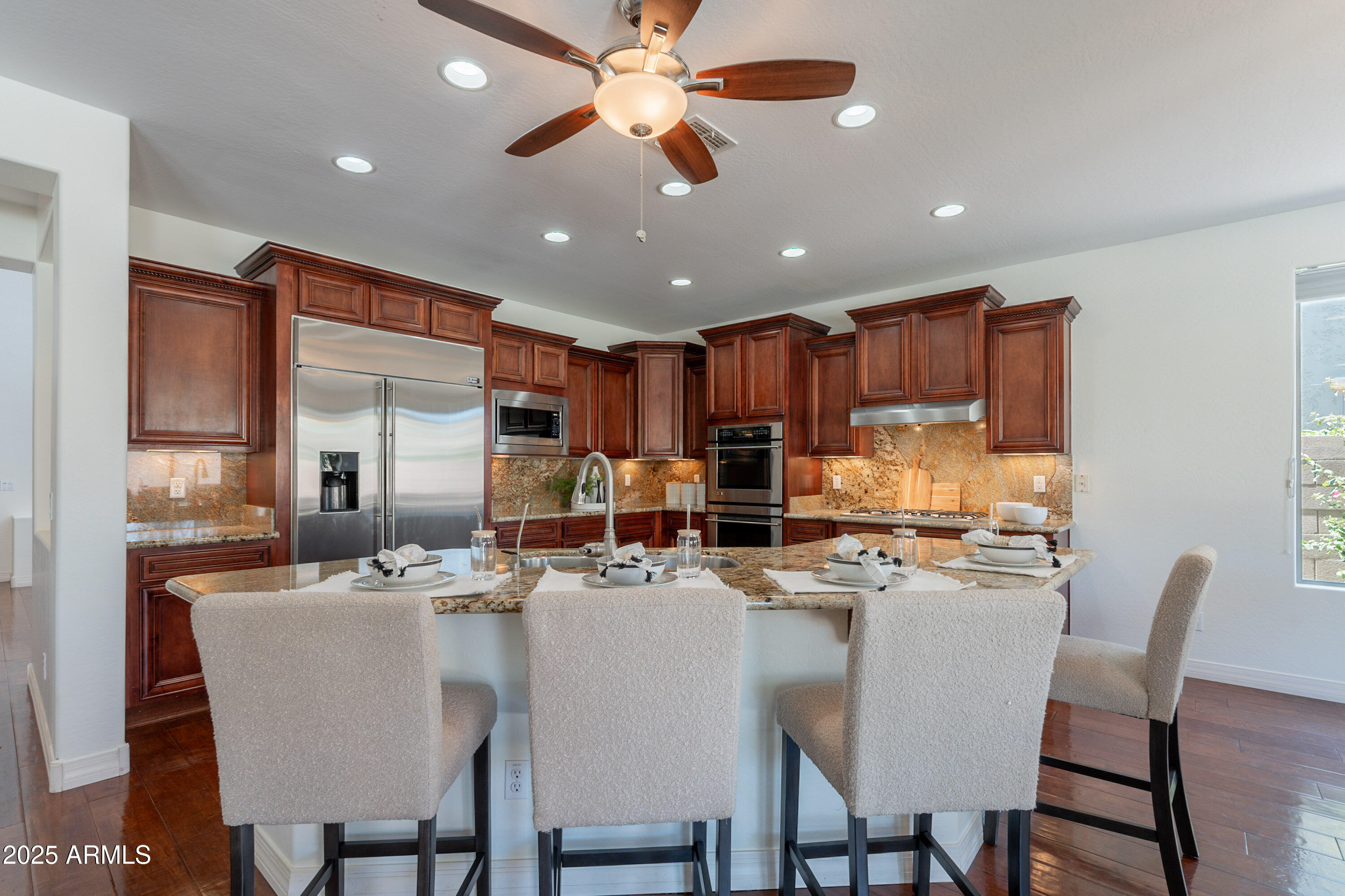 3574 E GLACIER Place