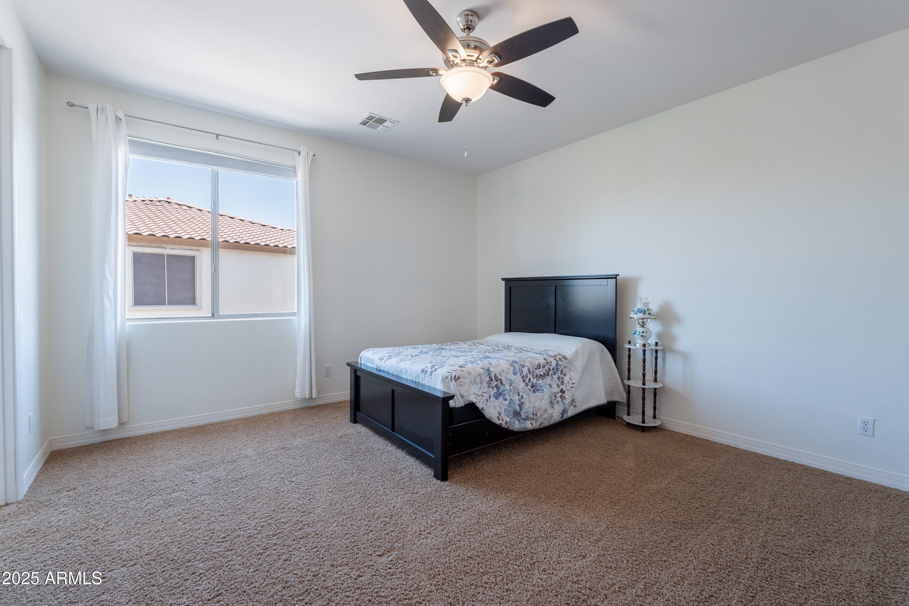 3574 E GLACIER Place