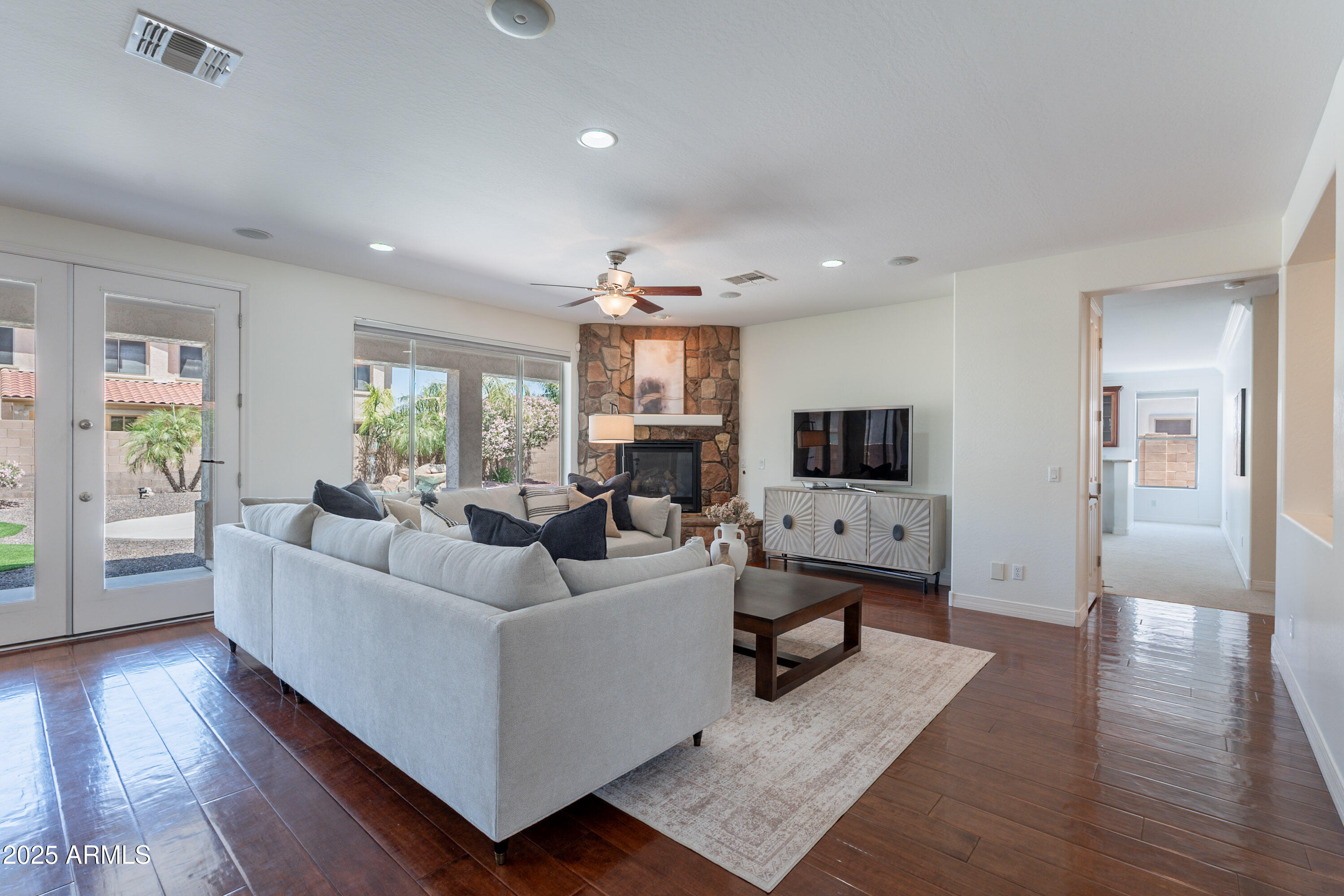 3574 E GLACIER Place