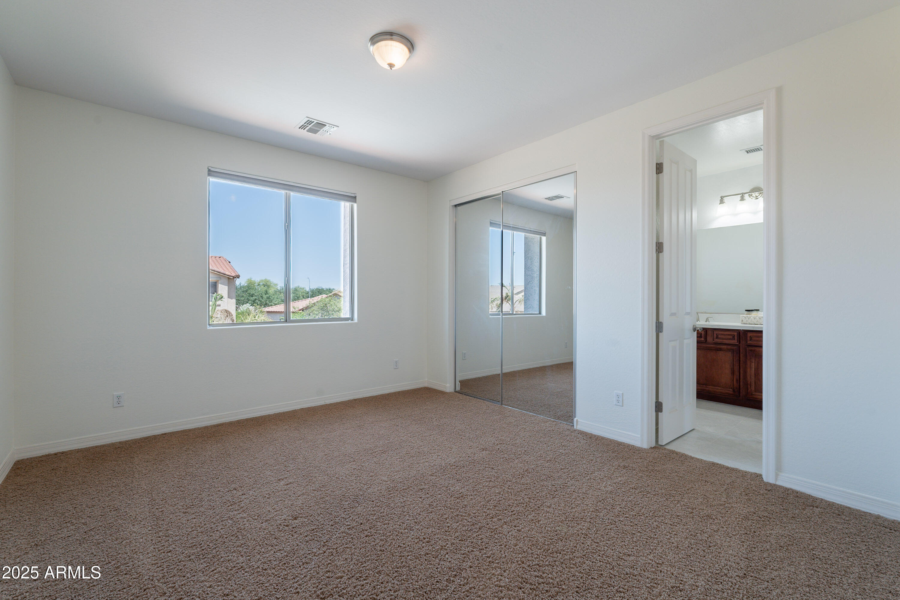 3574 E GLACIER Place