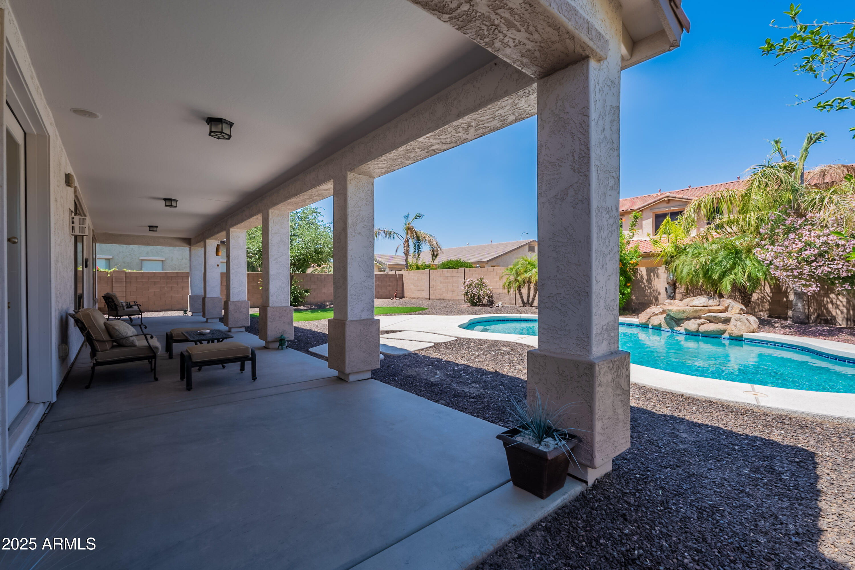 3574 E GLACIER Place