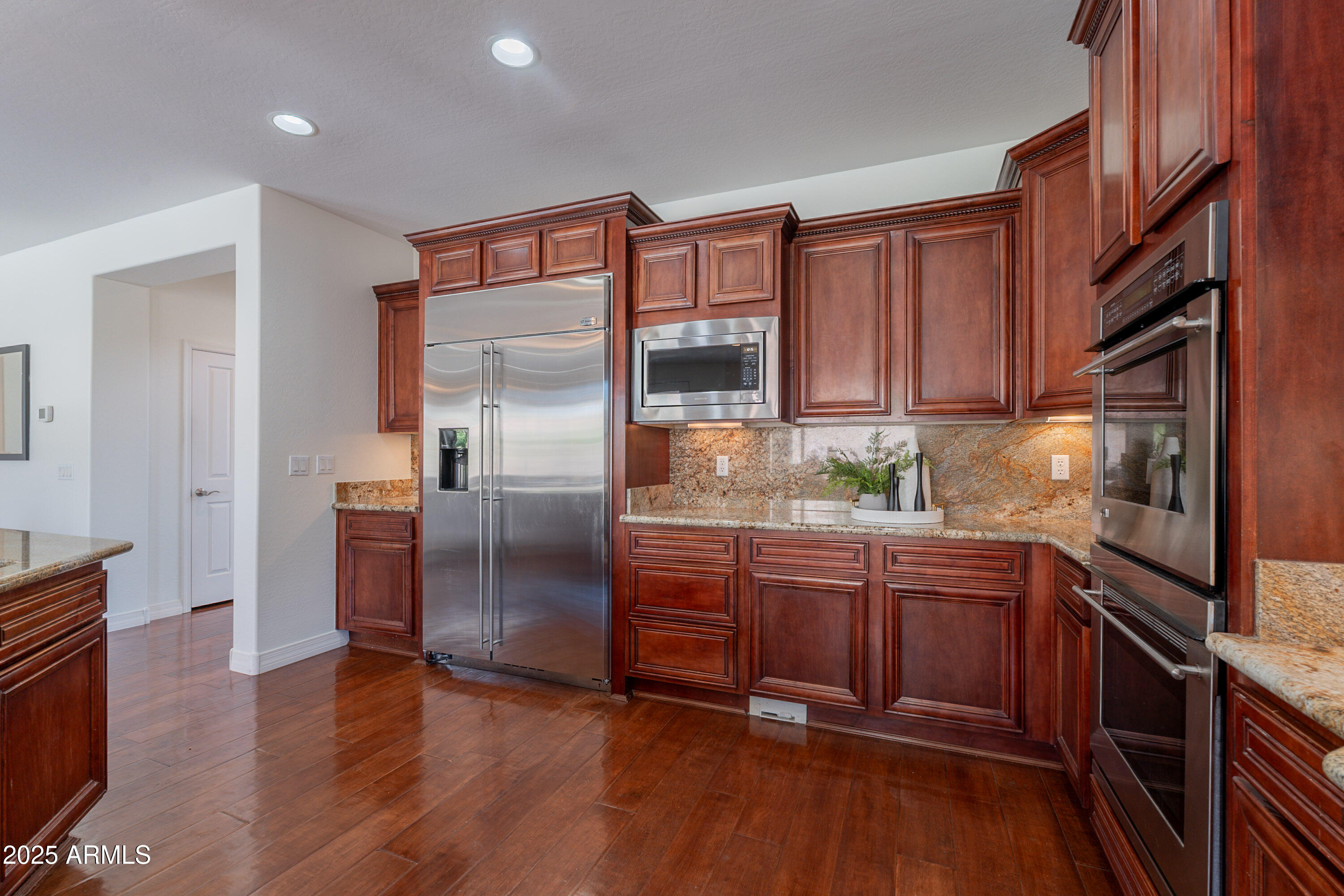 3574 E GLACIER Place