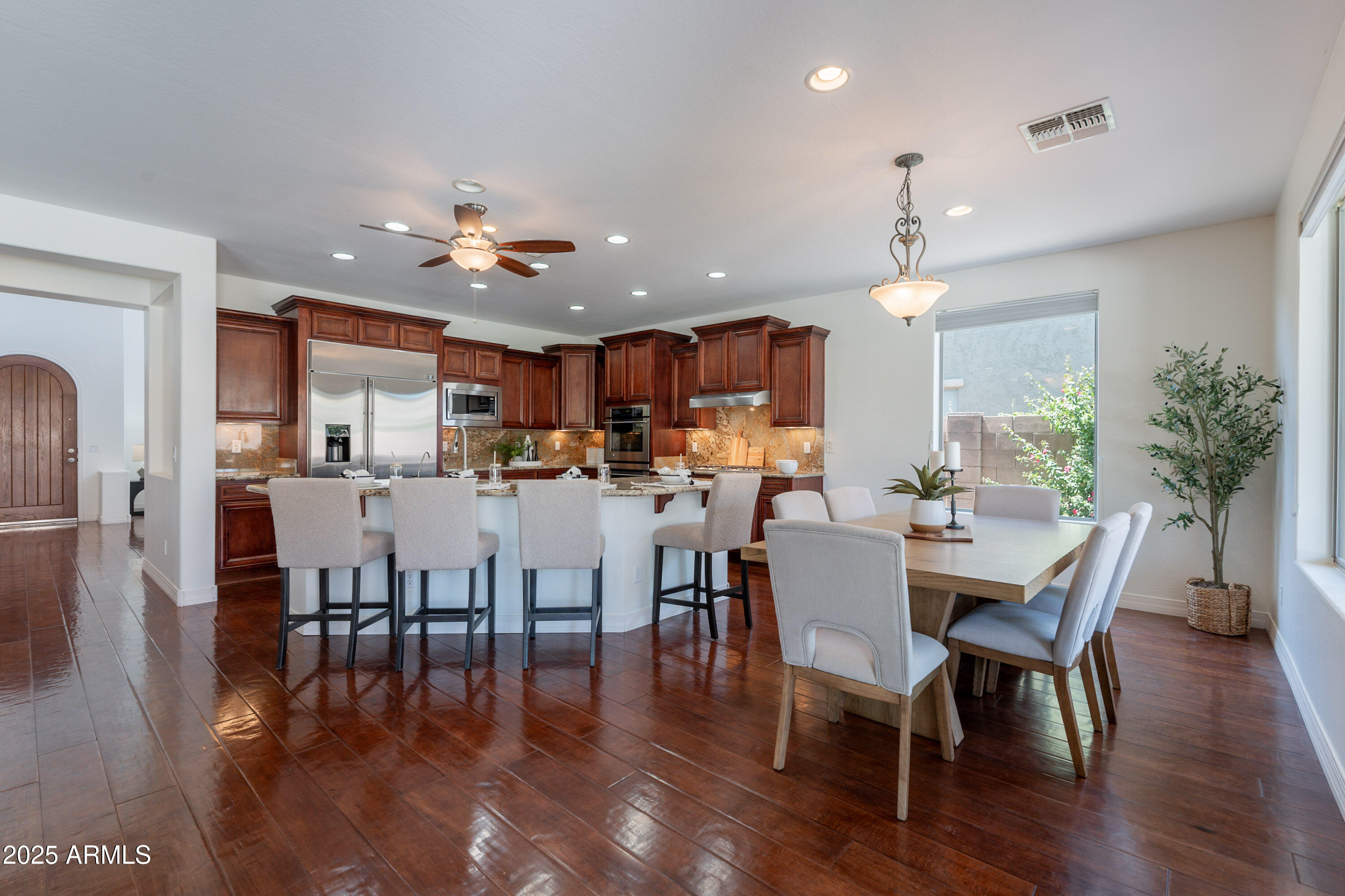 3574 E GLACIER Place