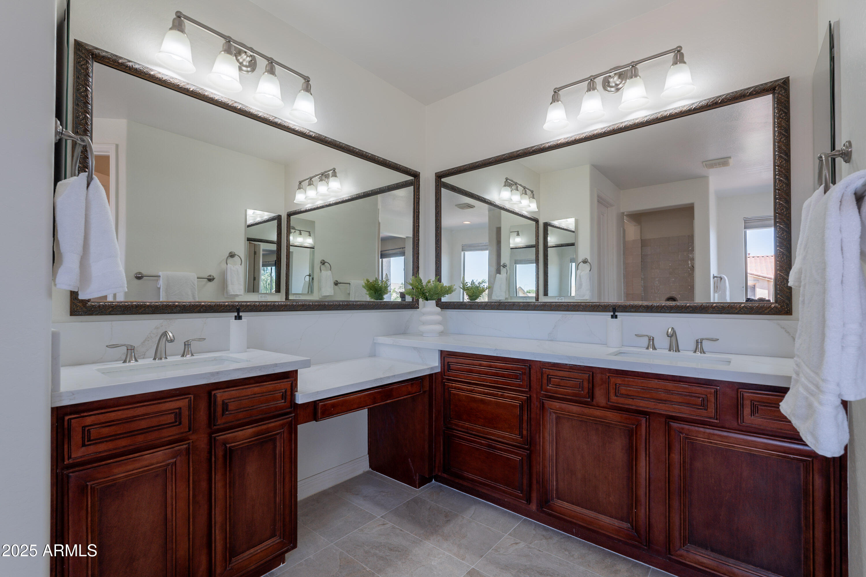 3574 E GLACIER Place