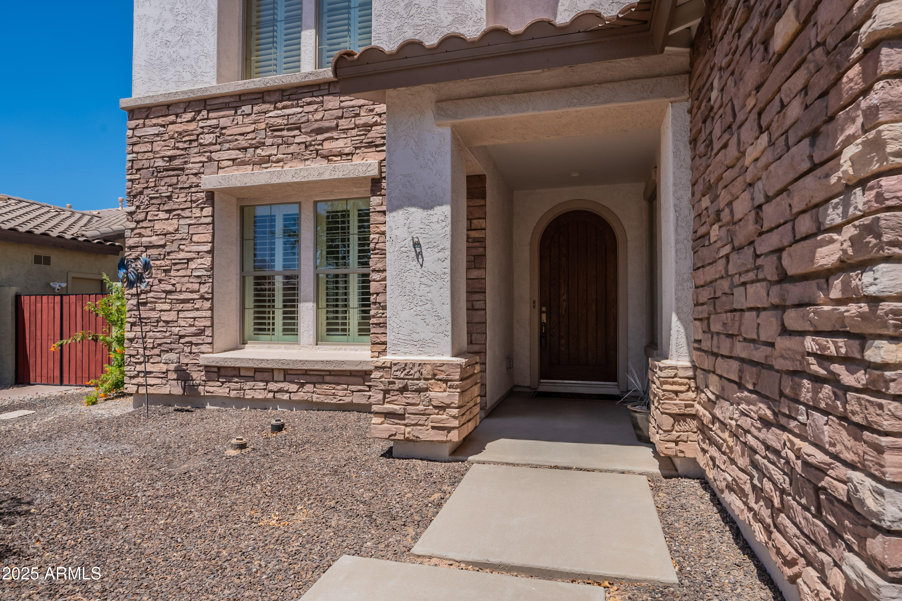3574 E GLACIER Place