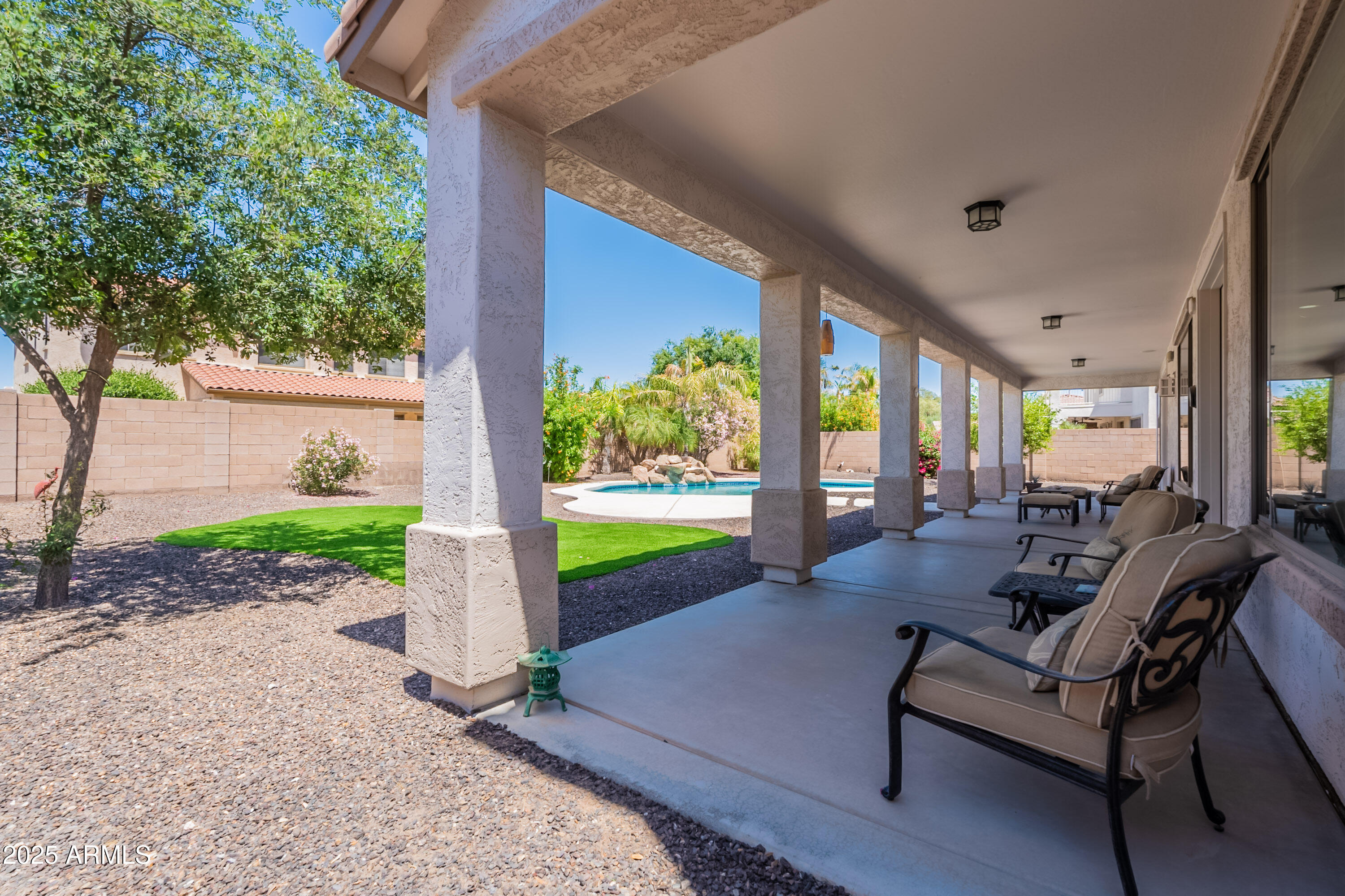 3574 E GLACIER Place