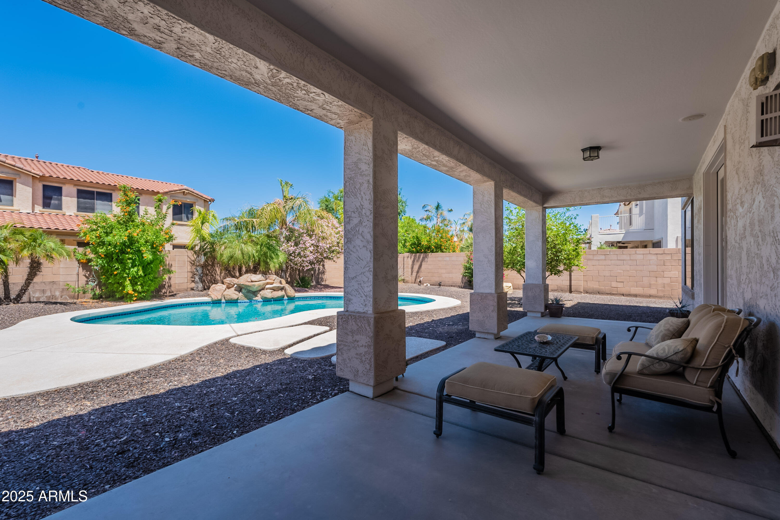 3574 E GLACIER Place