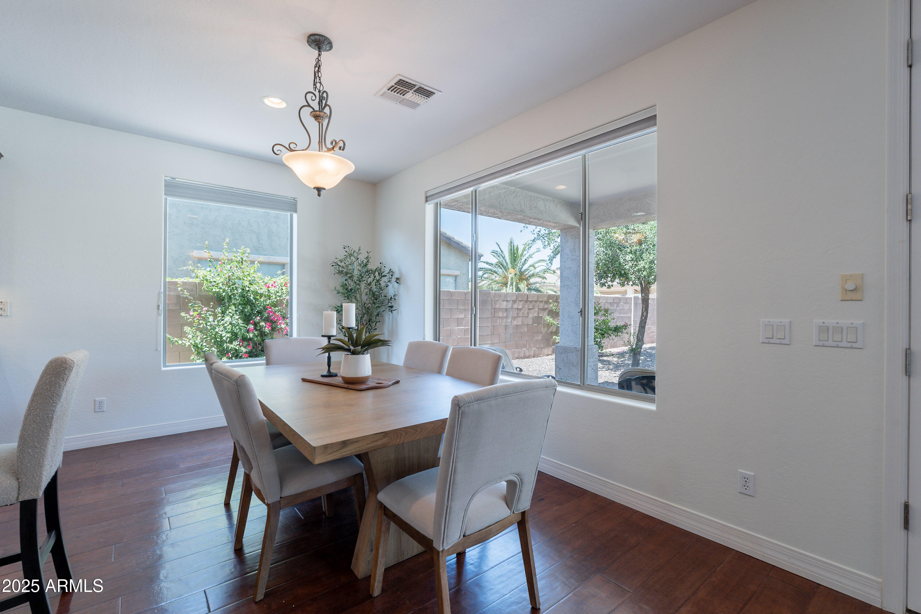 3574 E GLACIER Place