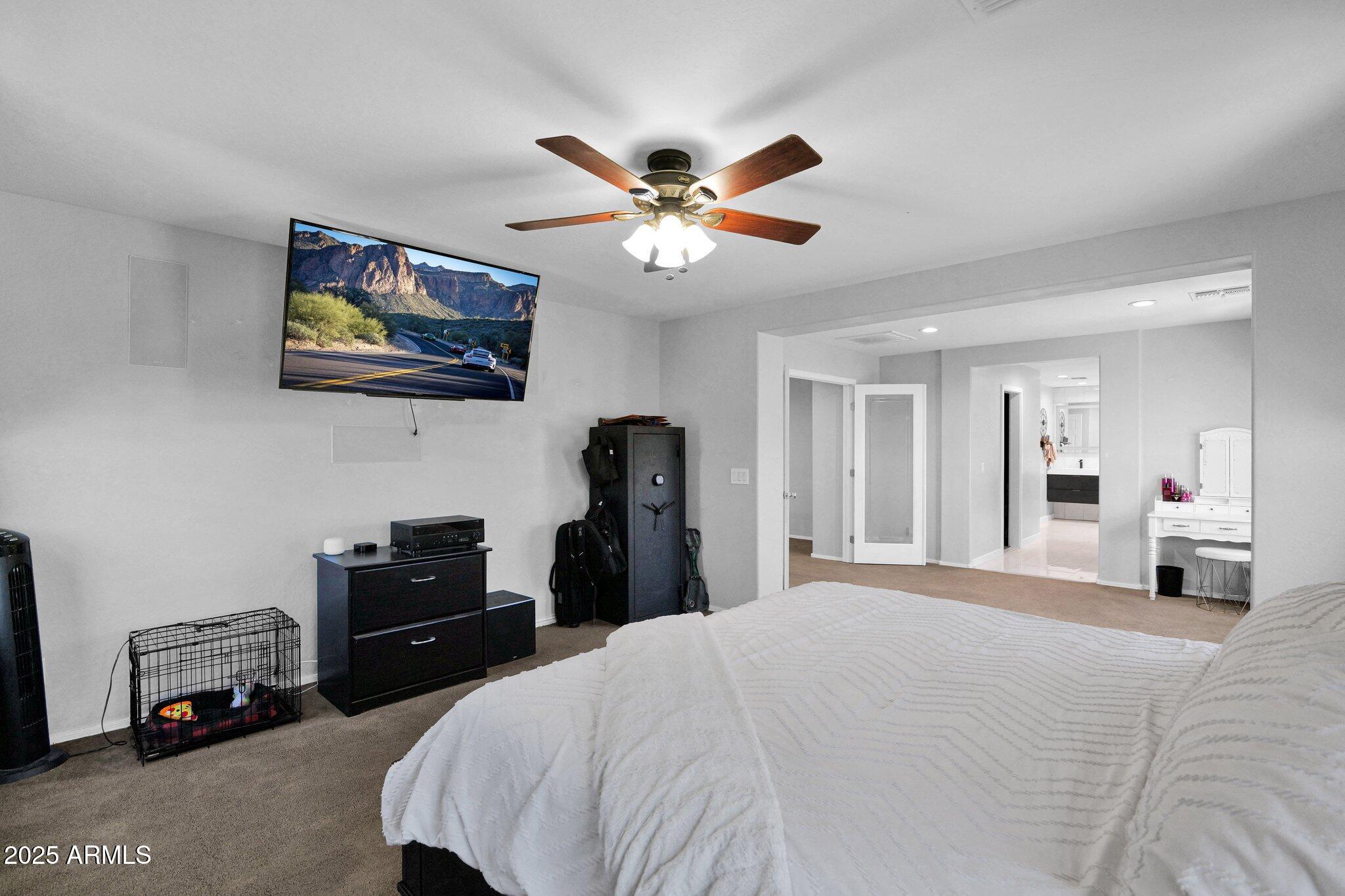 3436 E GARY Way
