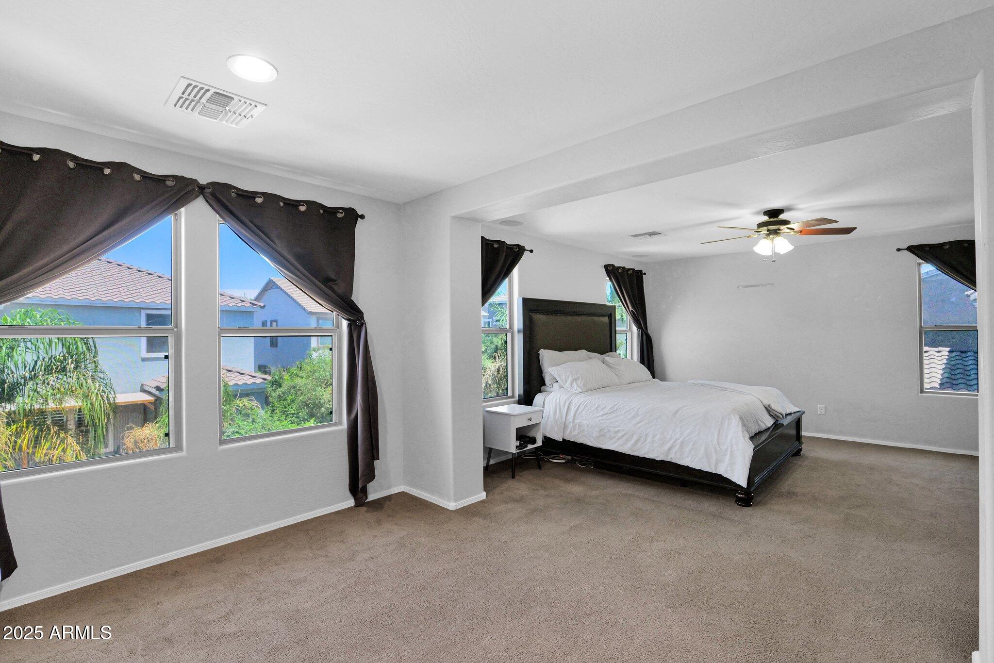 3436 E GARY Way