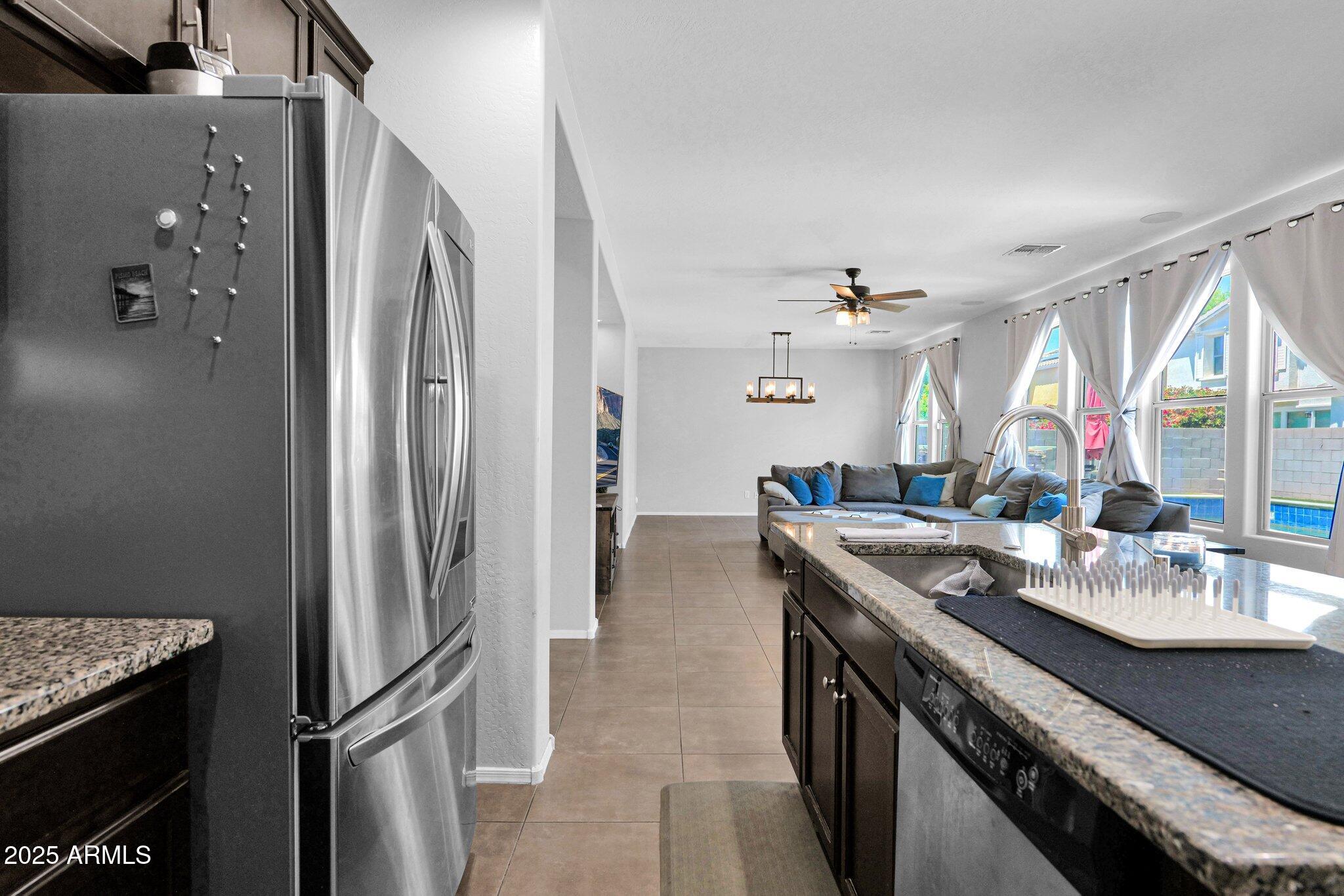 3436 E GARY Way