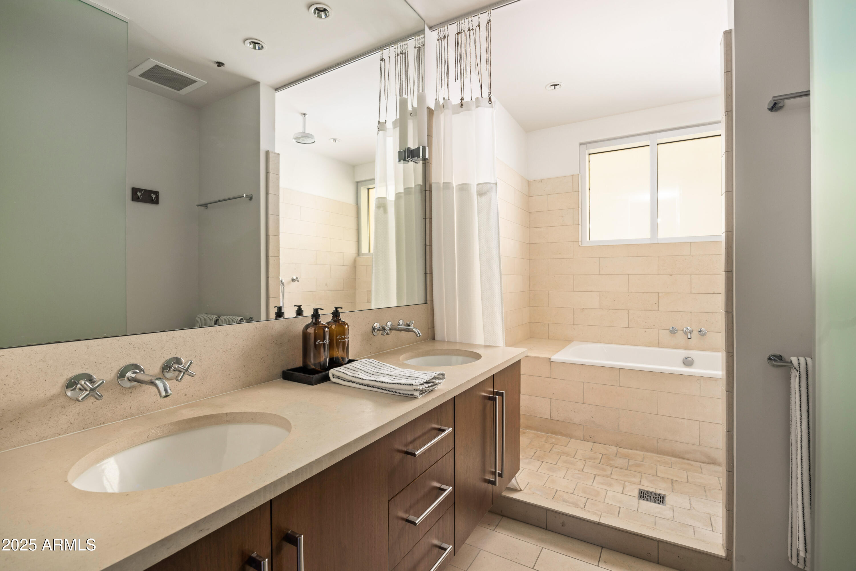 4745 N SCOTTSDALE Road Unit: 3008