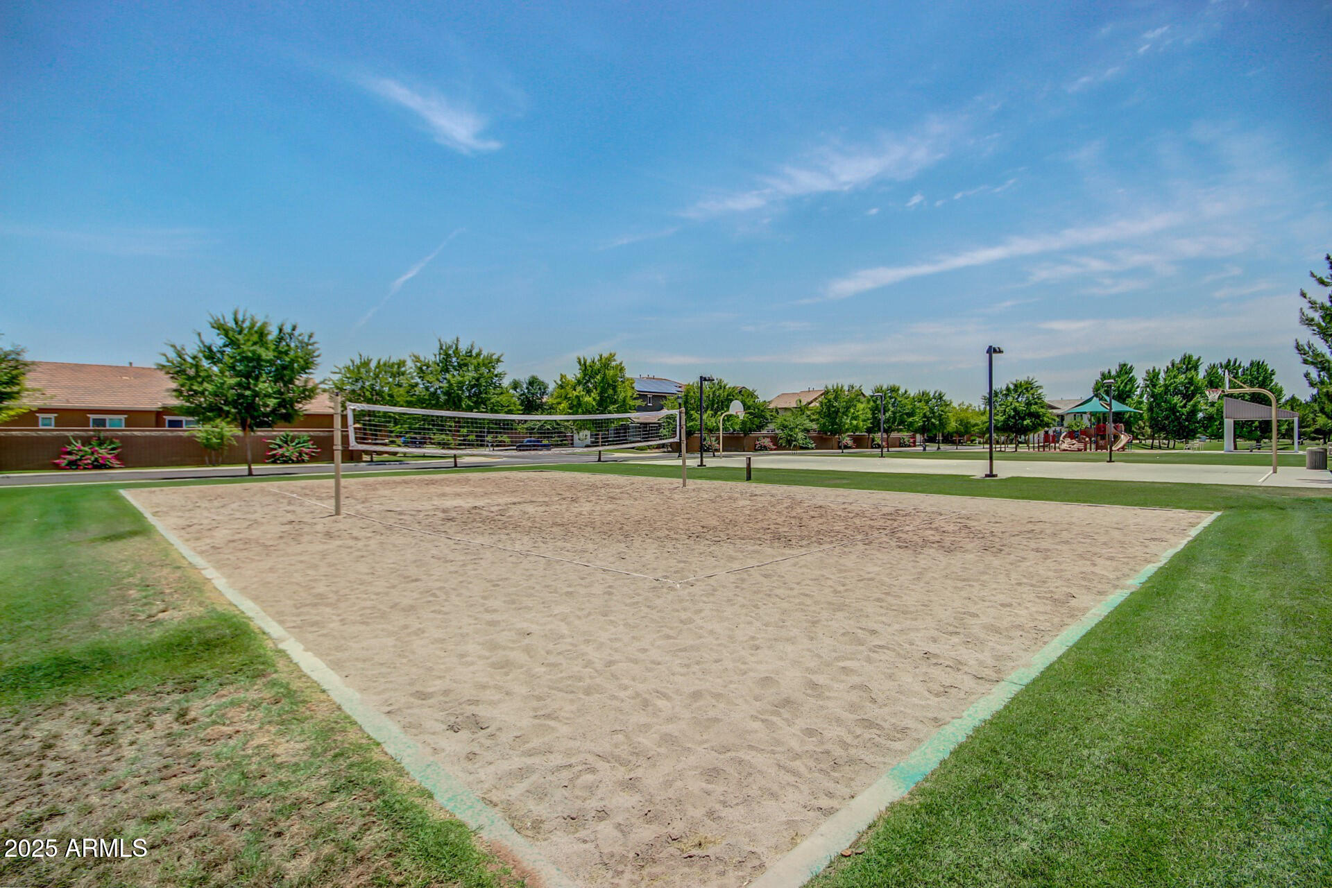 3955 E MESQUITE Street