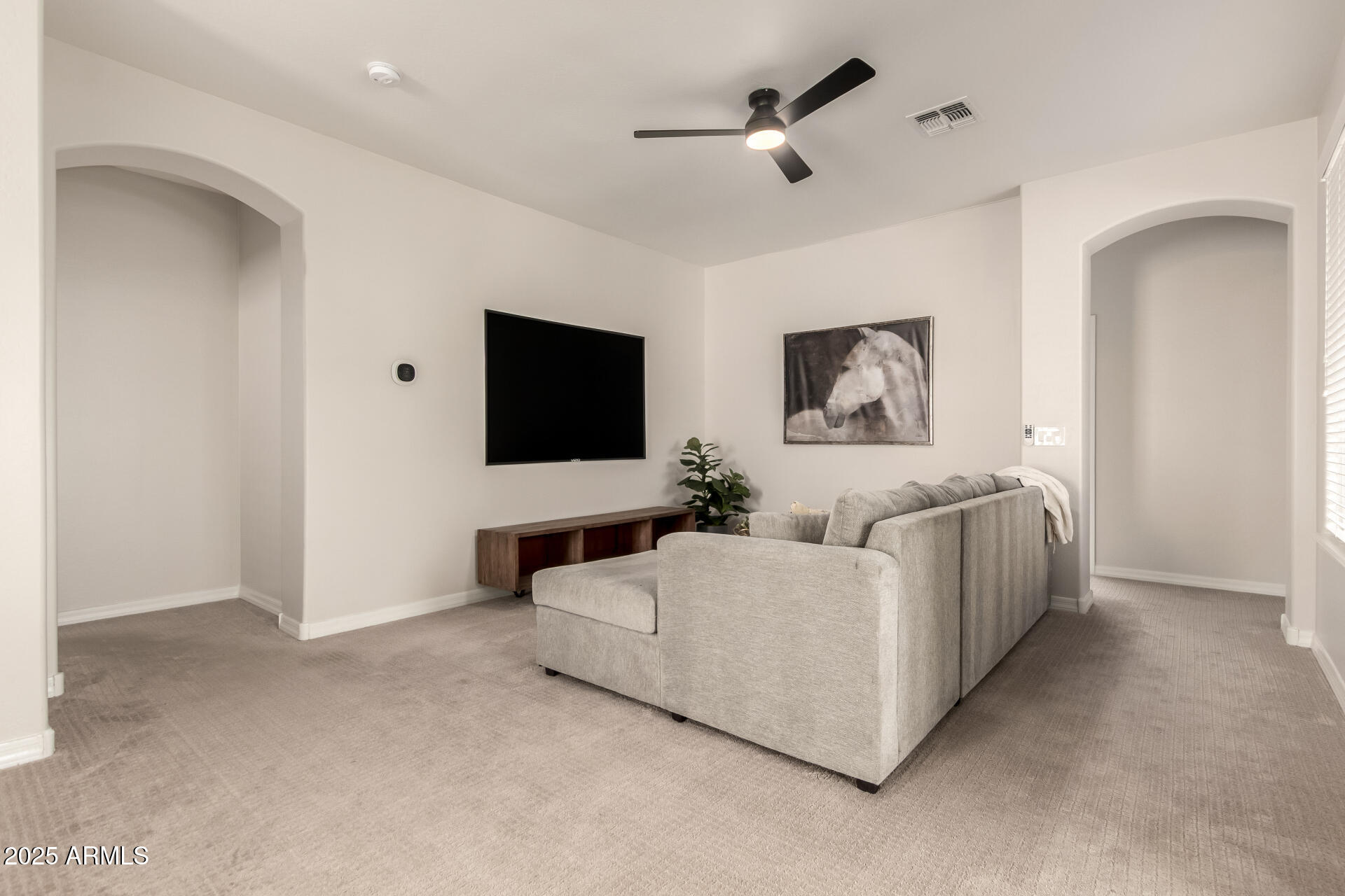 3955 E MESQUITE Street