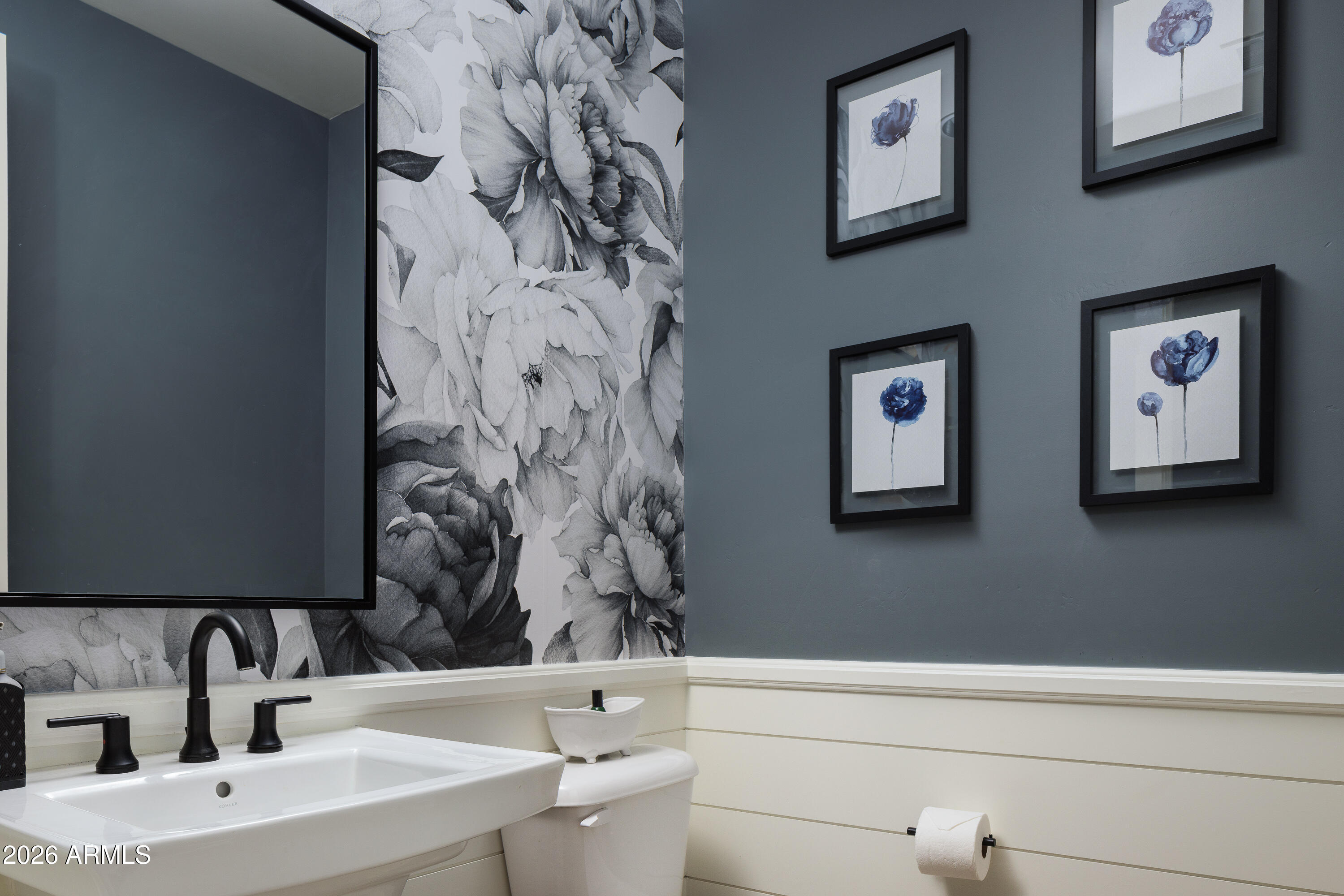 3483 E BLOOMFIELD Parkway