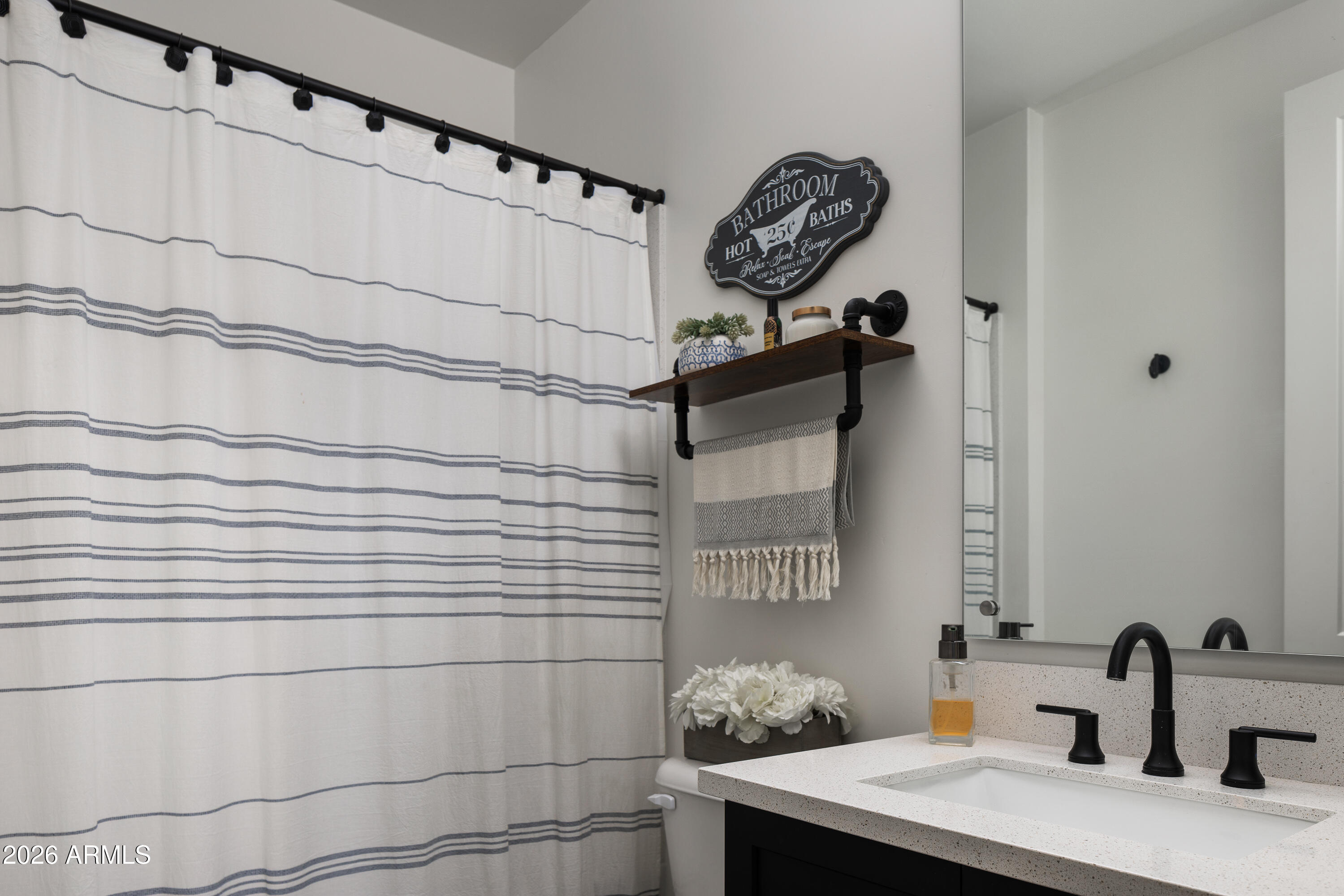 3483 E BLOOMFIELD Parkway