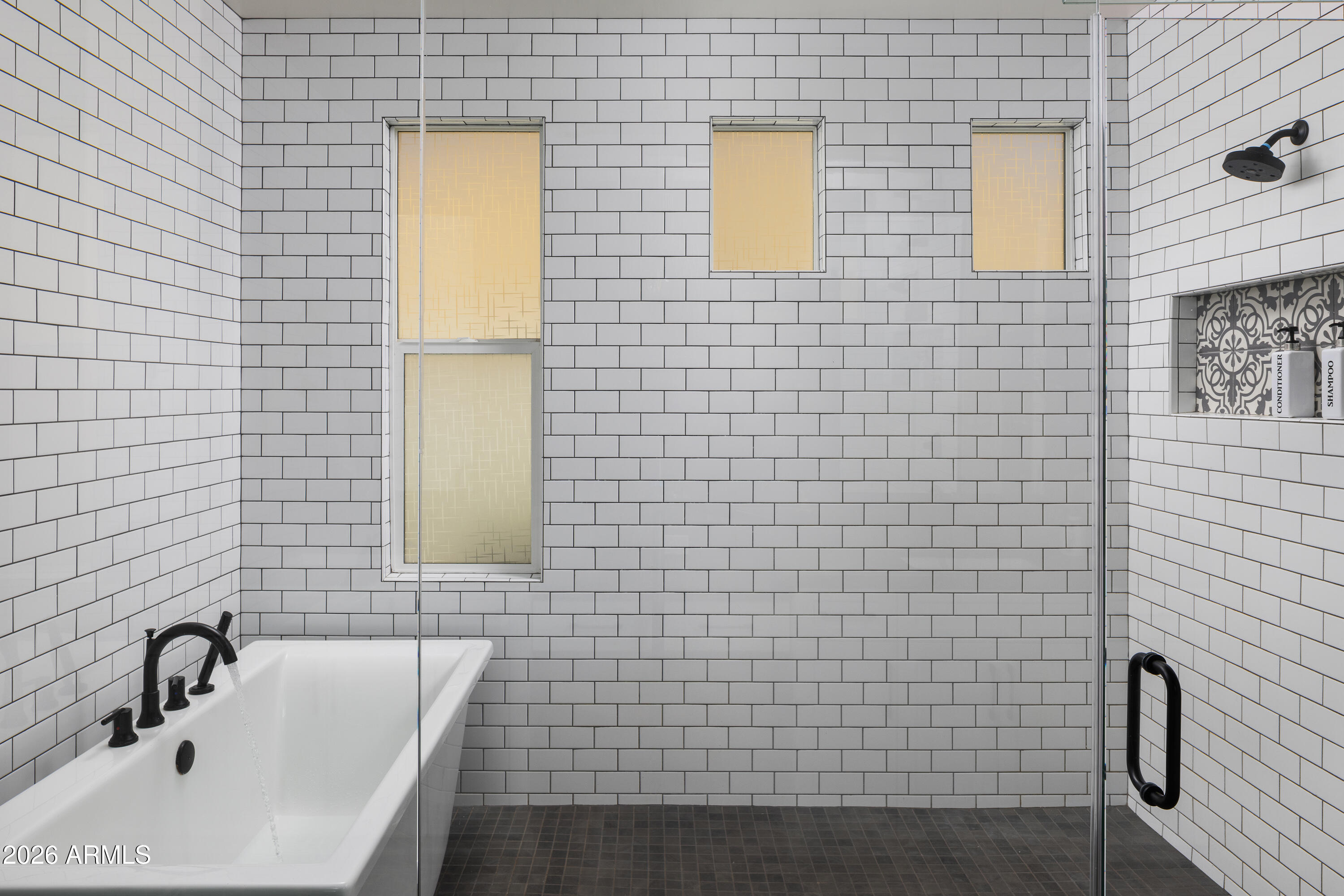 3483 E BLOOMFIELD Parkway