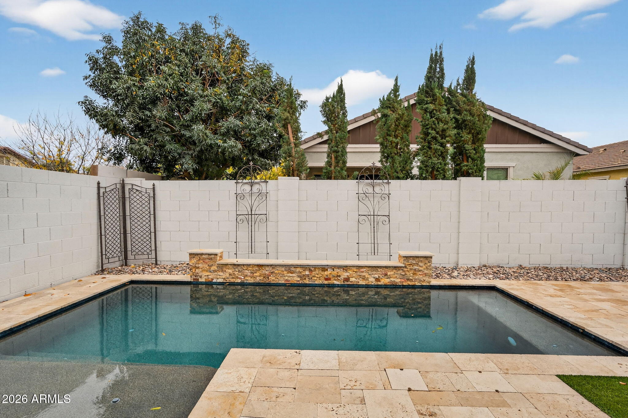 3075 E APPALOOSA Road