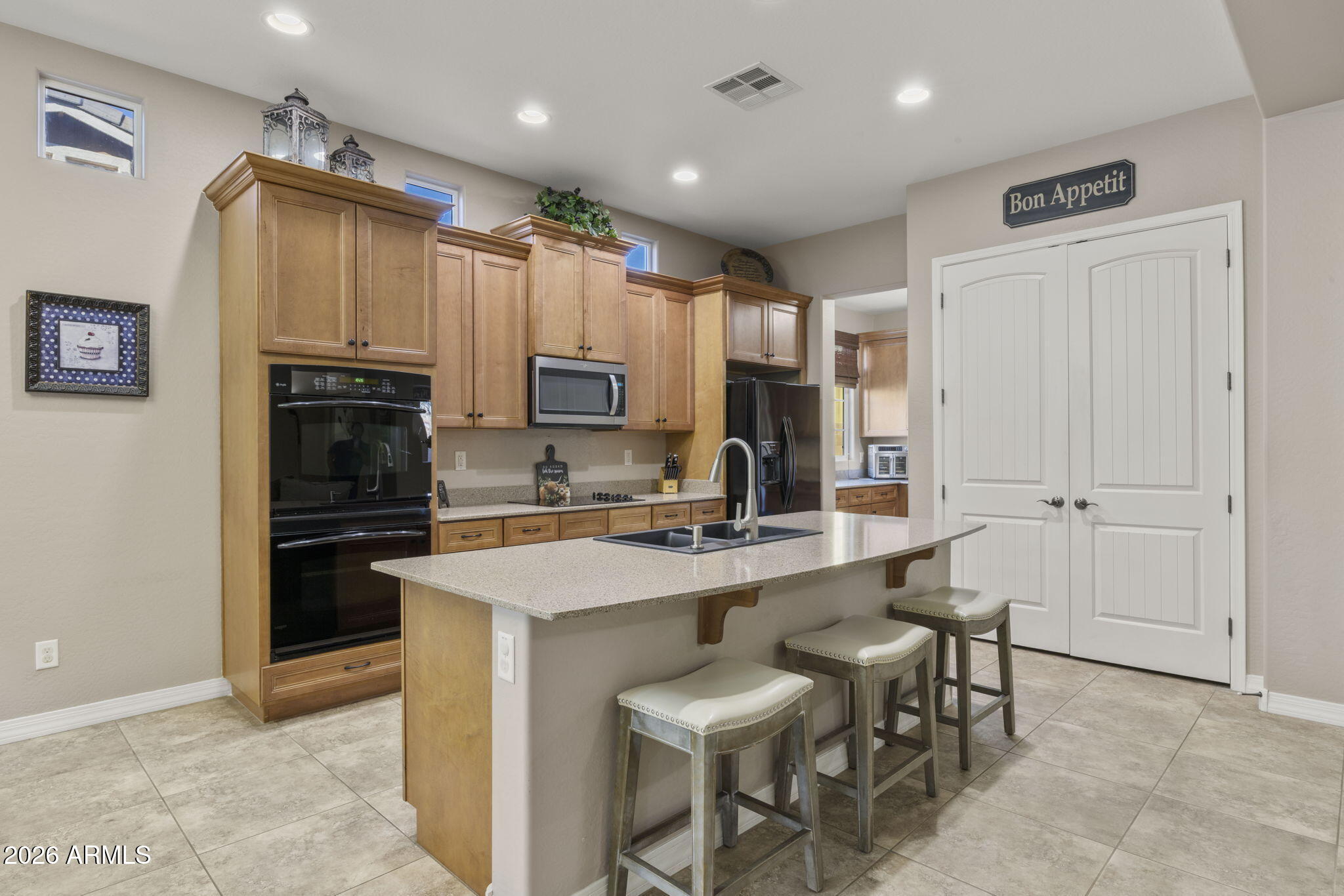 3831 E WEATHER VANE Road