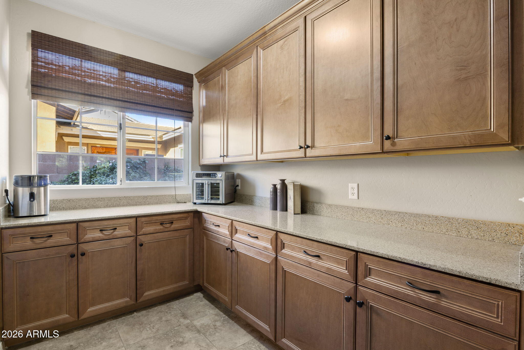 3831 E WEATHER VANE Road