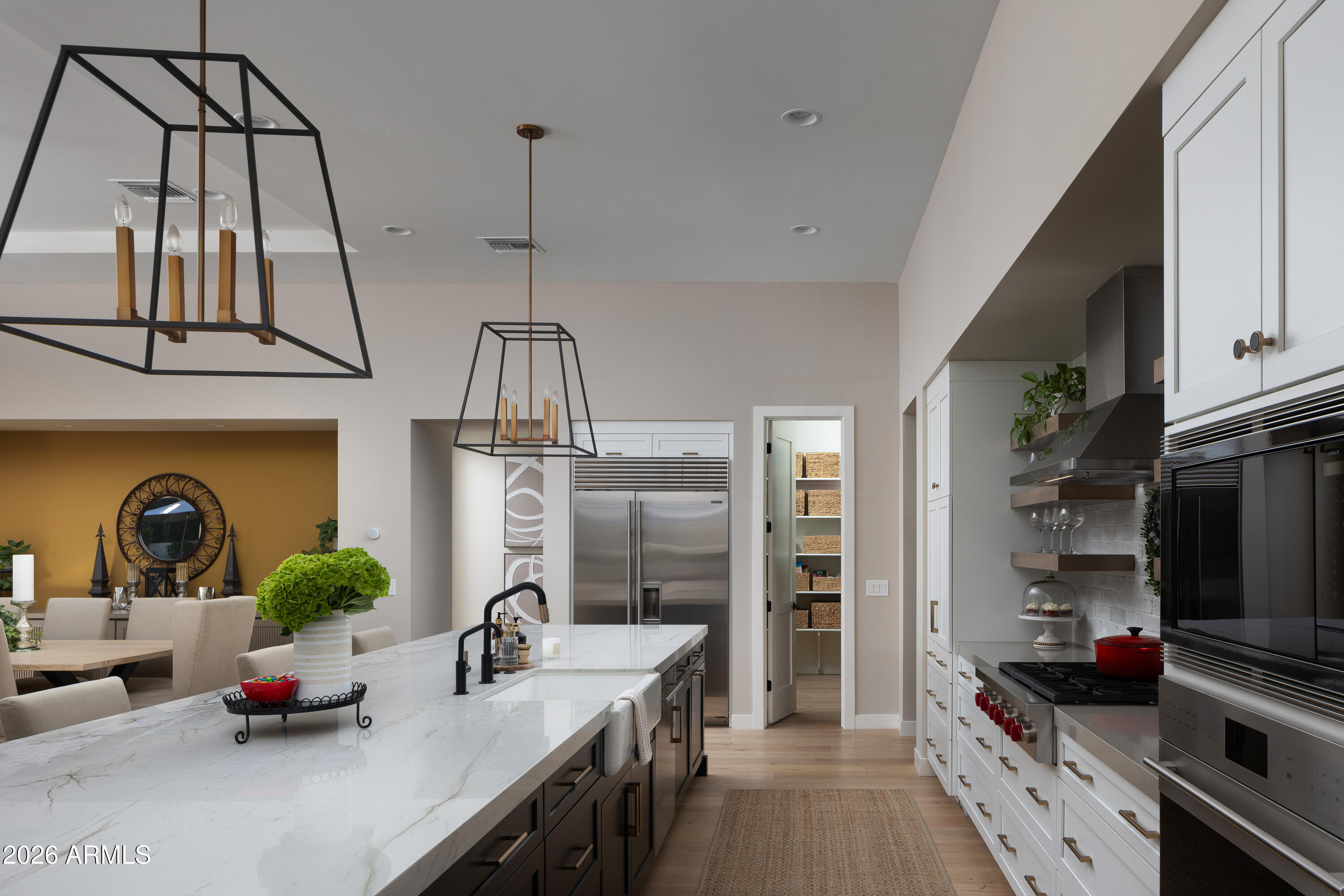 3405 E BLOOMFIELD Parkway