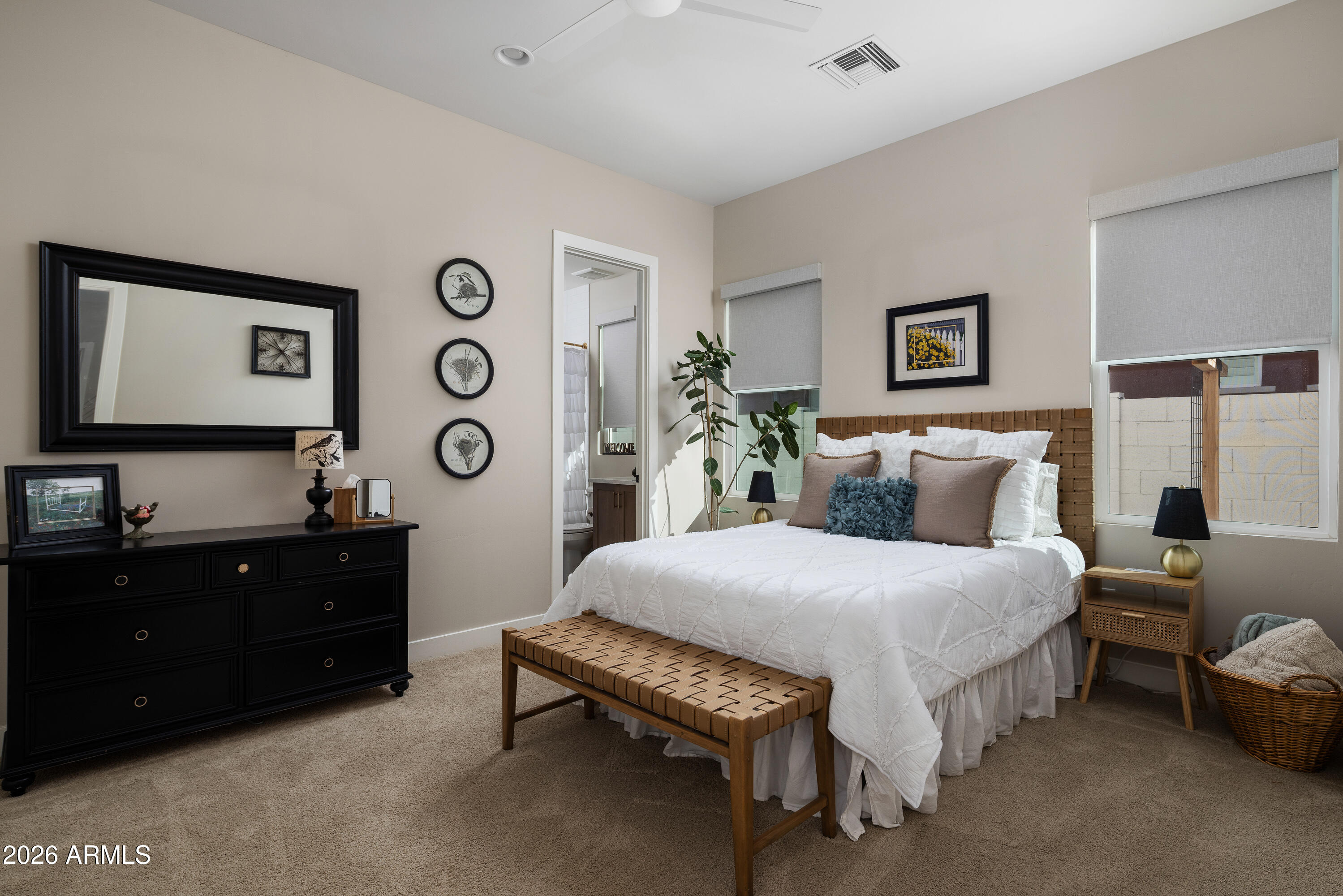 3405 E BLOOMFIELD Parkway