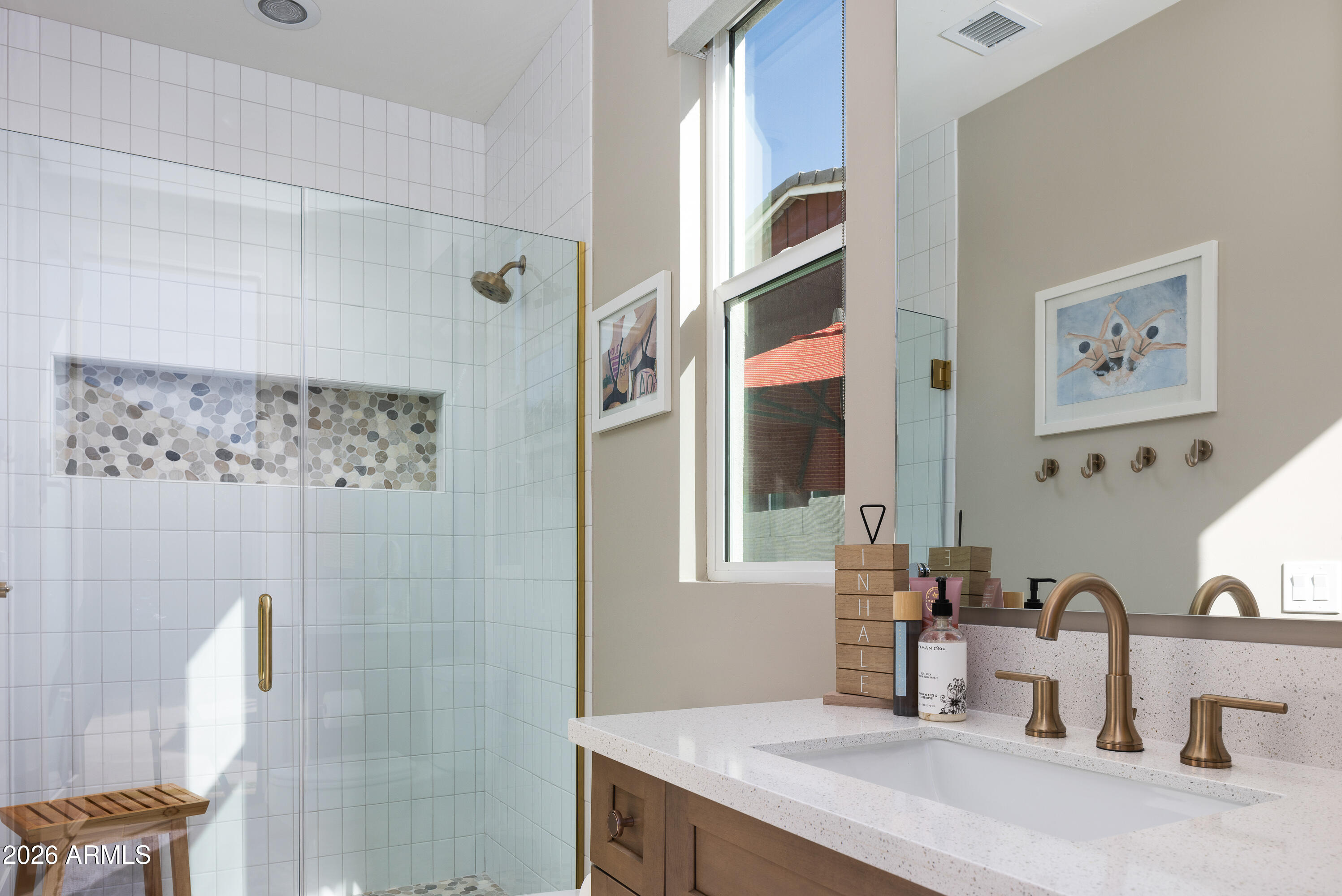 3405 E BLOOMFIELD Parkway