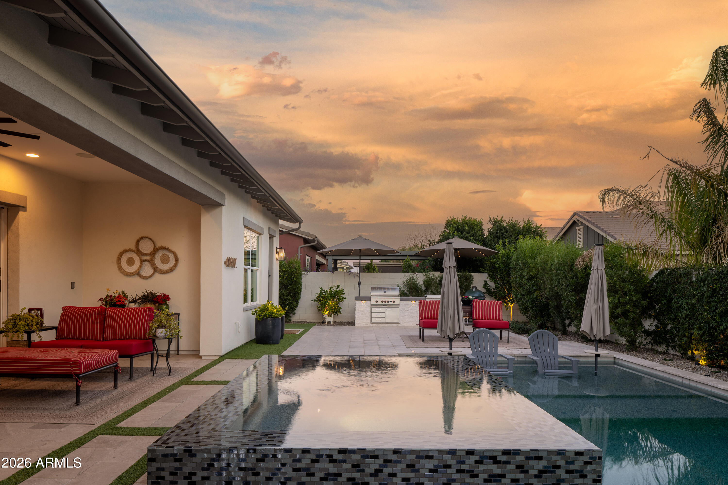 3405 E BLOOMFIELD Parkway