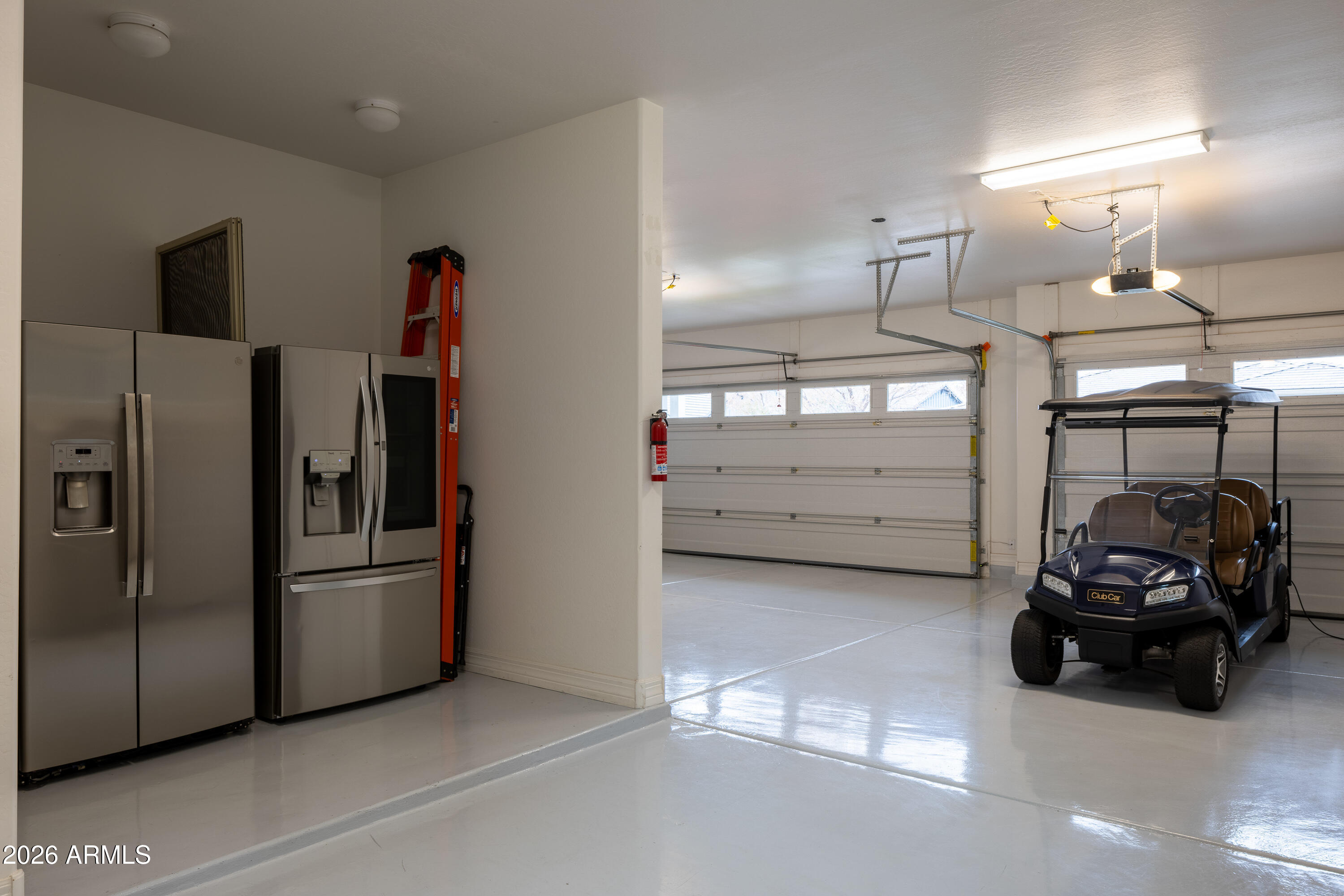 3743 E ARABIAN Drive